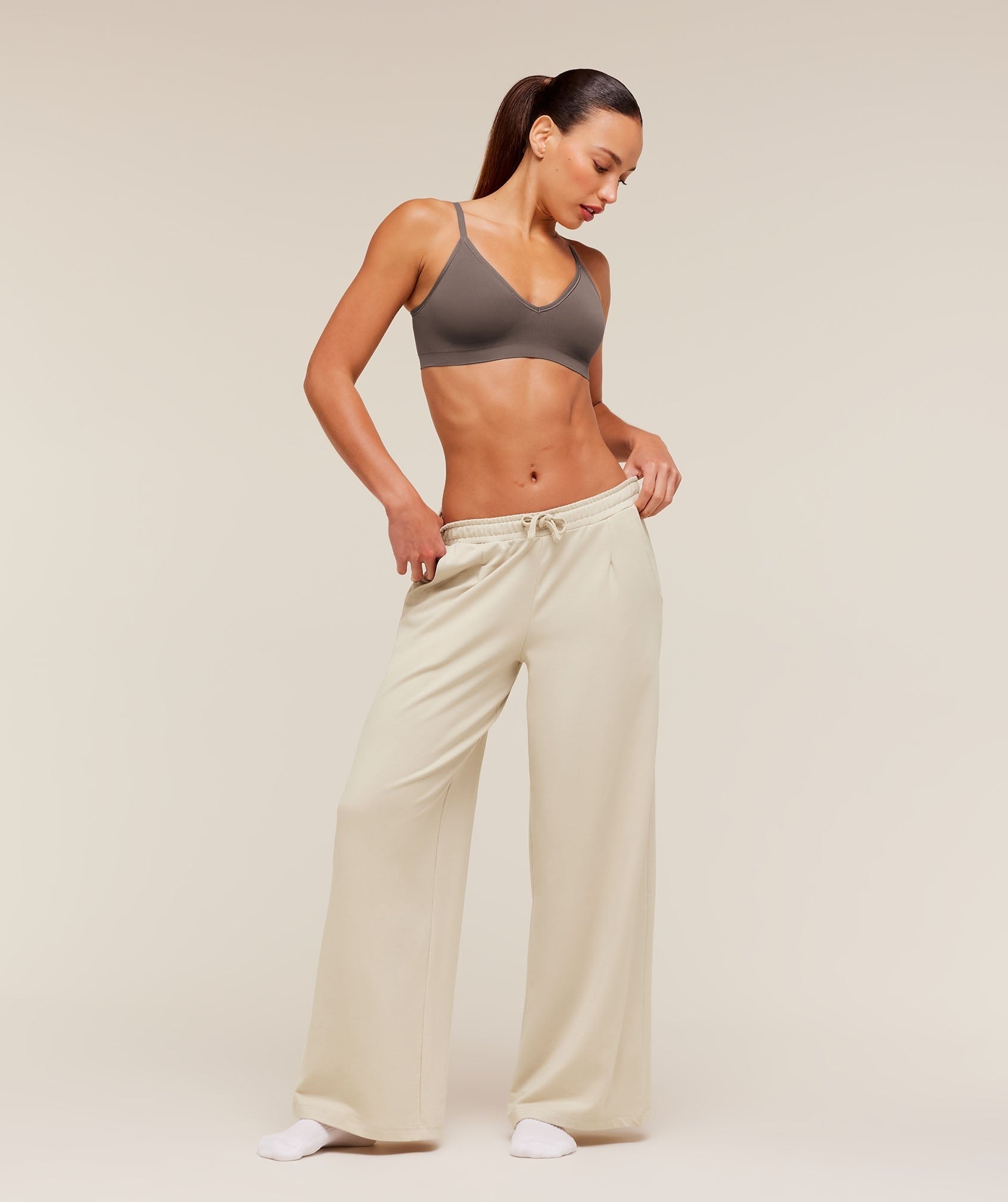 FeatherForm™ V-Neck Bralette