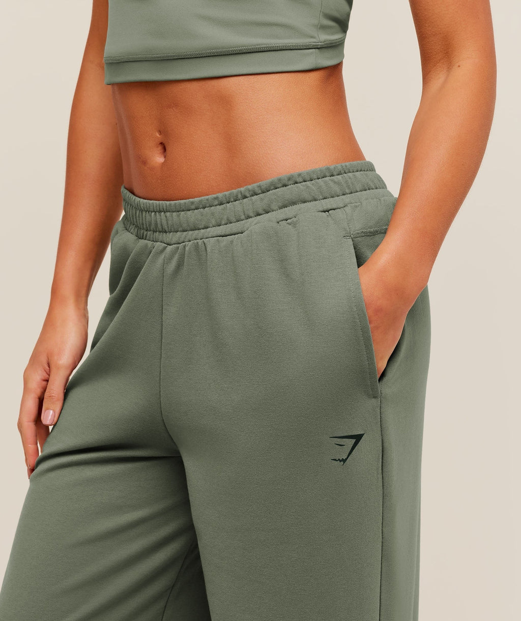 Lifting Dipped Waistband Pants