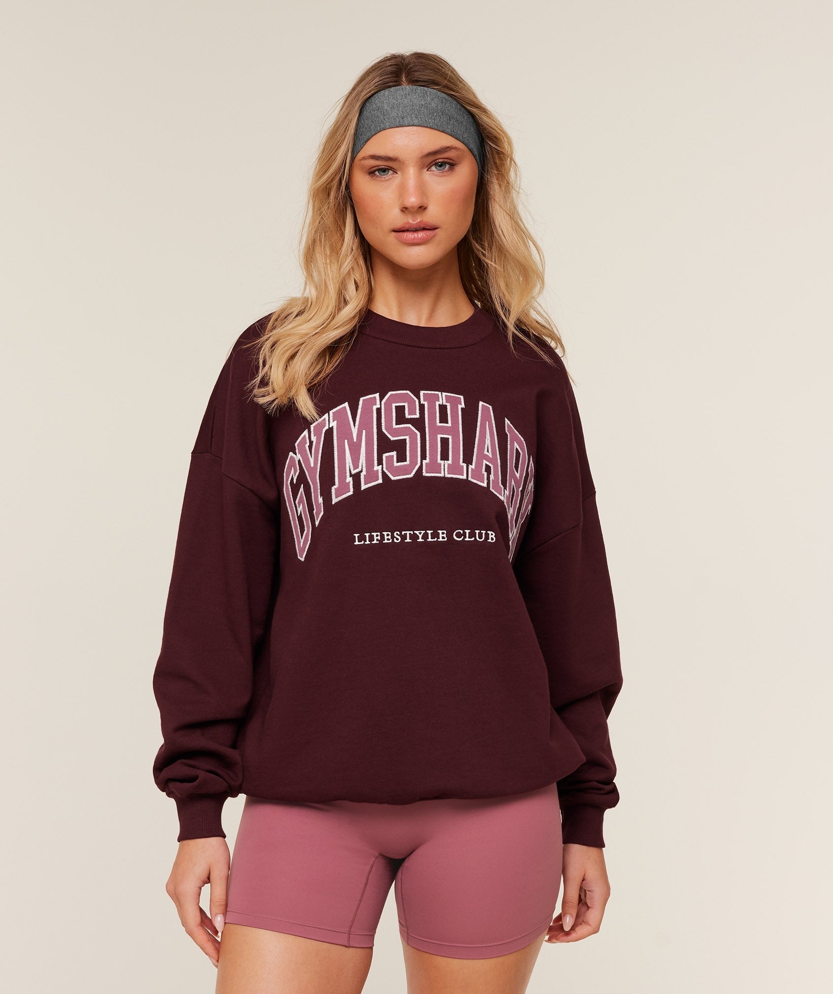Collegiate Graphic Crew Neck Pullover