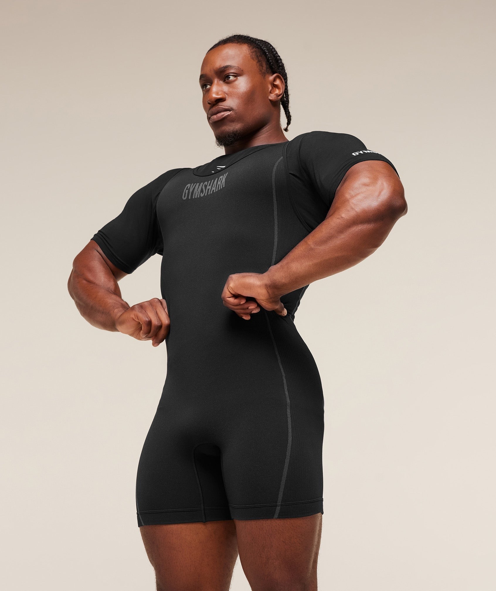 Seamless Singlet