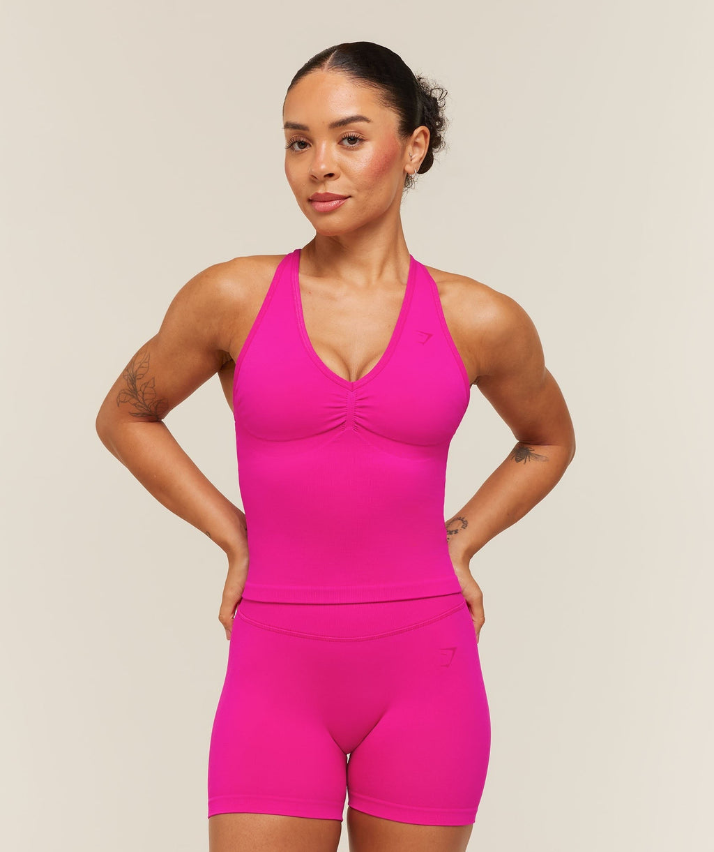 Lift Seamless Tank with Shelf