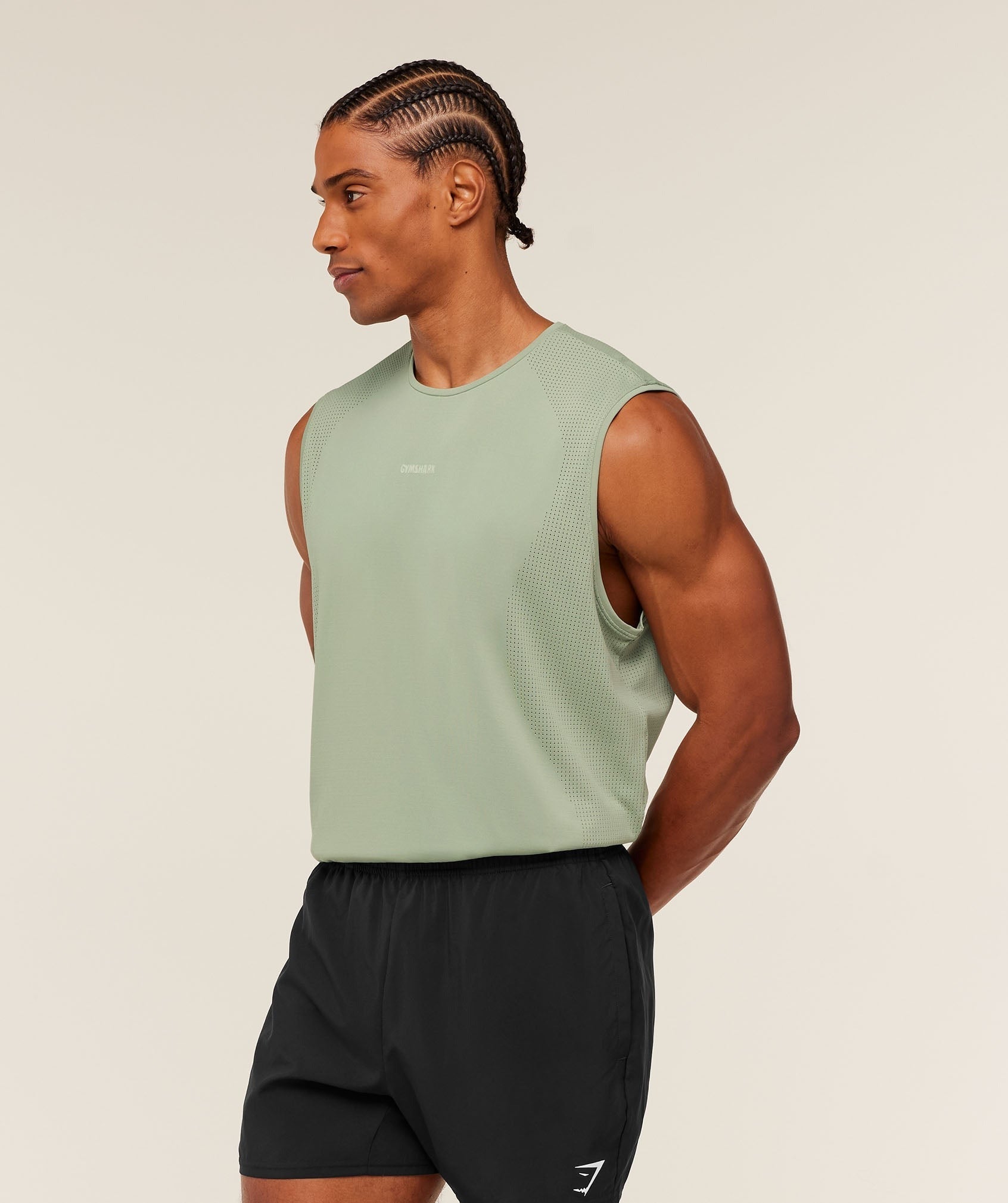 Distance Seamless Tank