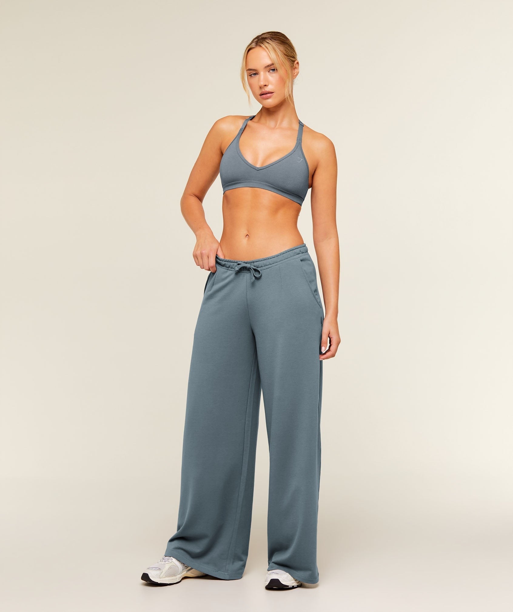 Lightweight Wide Leg Pants Regular