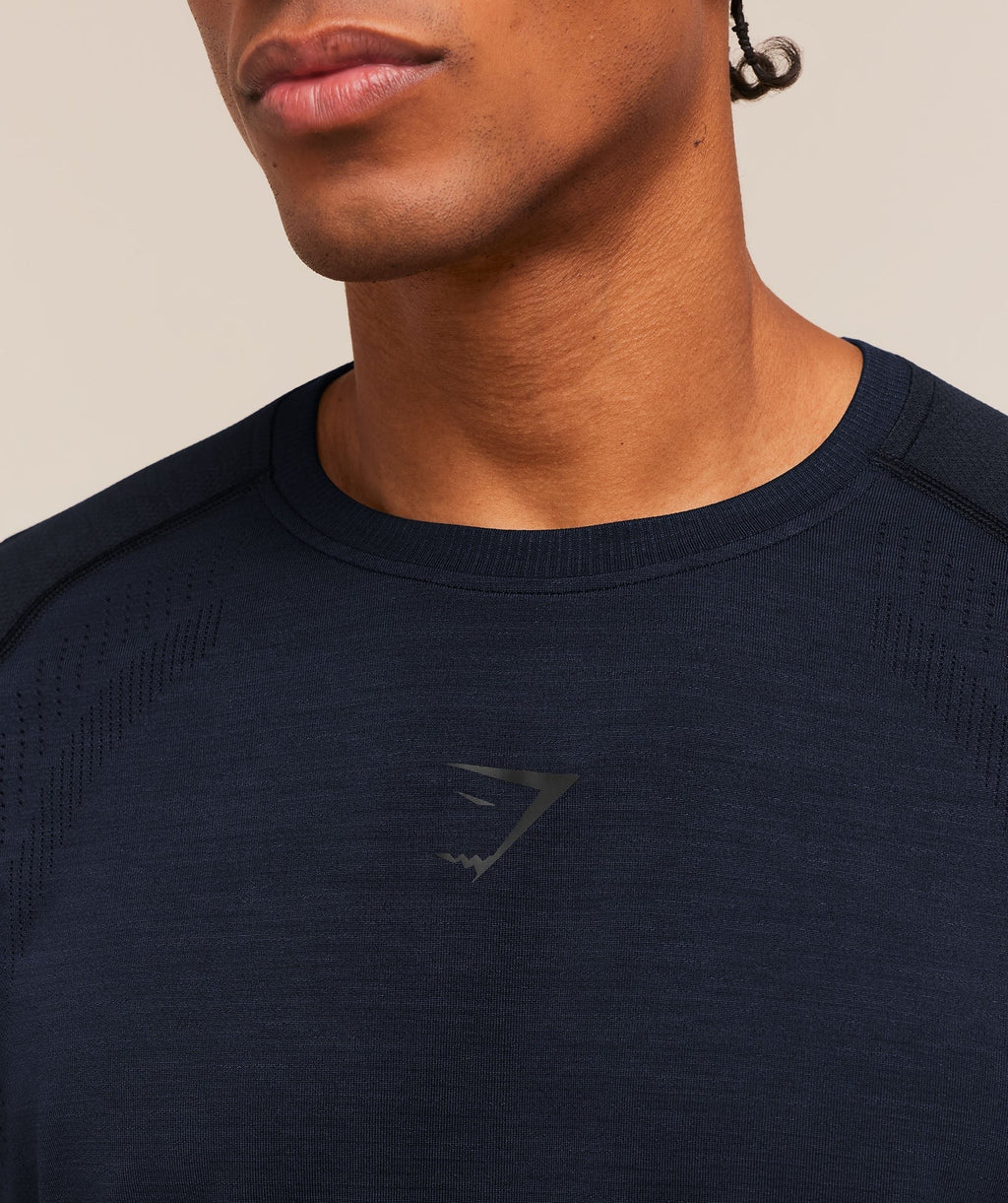 Versatile Seamless T-Shirt