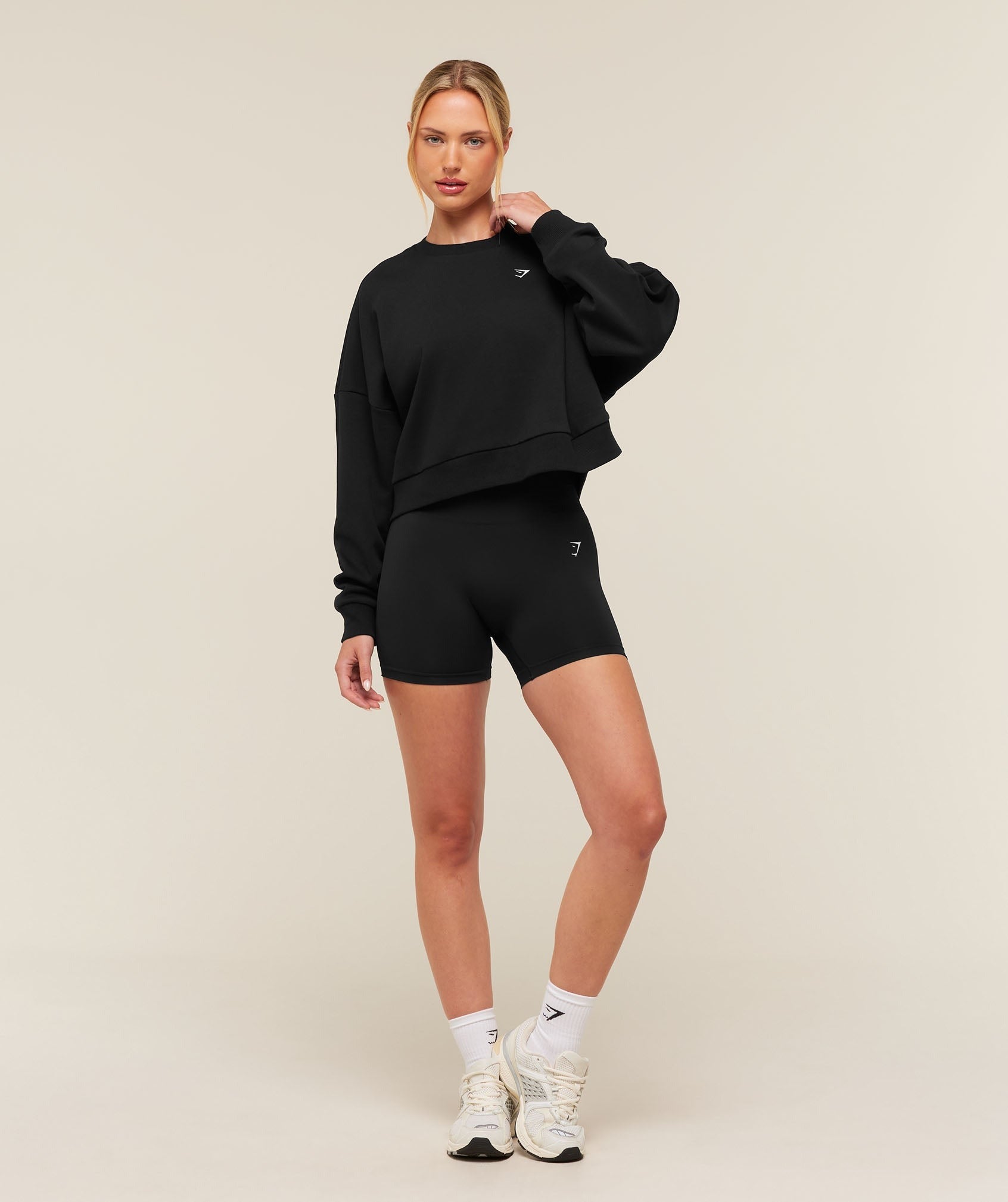 Training Oversized Boxy Sweatshirt