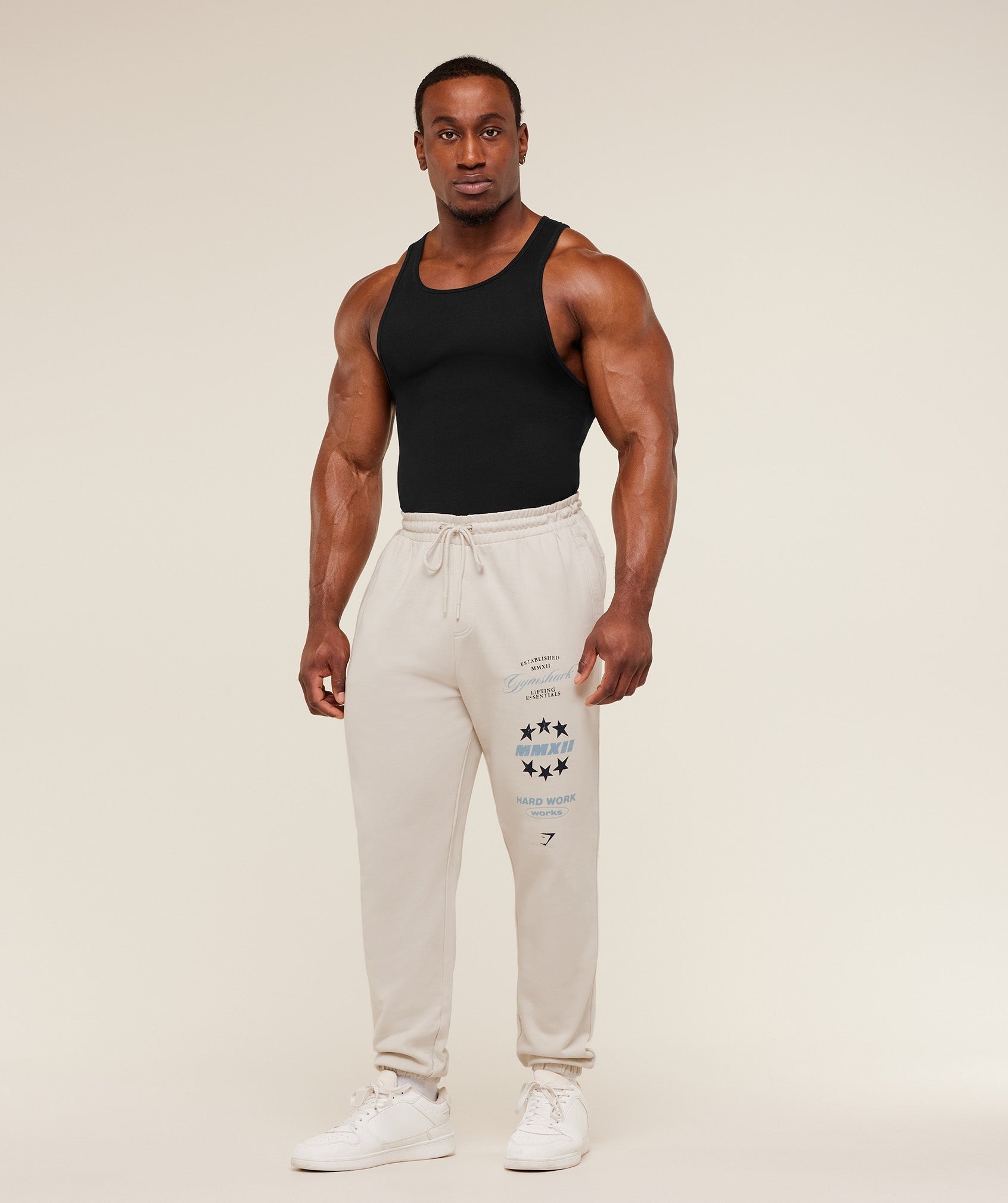 Global Lifting Graphic Pants