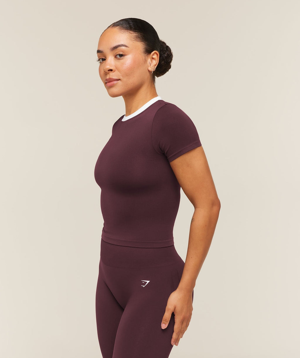 Everyday Seamless Contrast T-Shirt