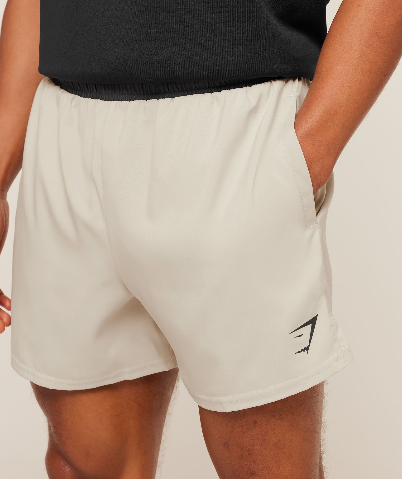 Arrival Contrast Shorts