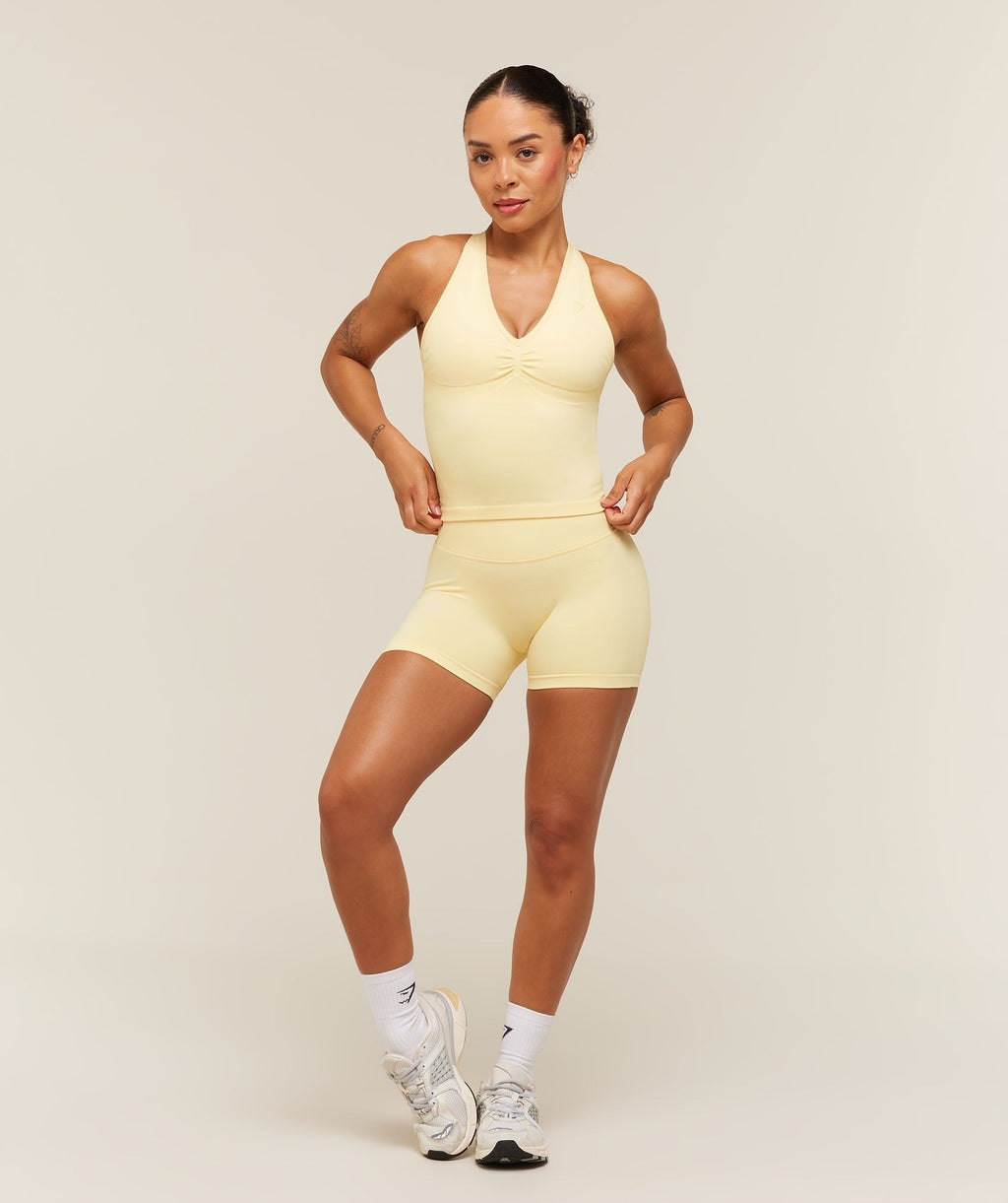 Lift Seamless Tank with Shelf