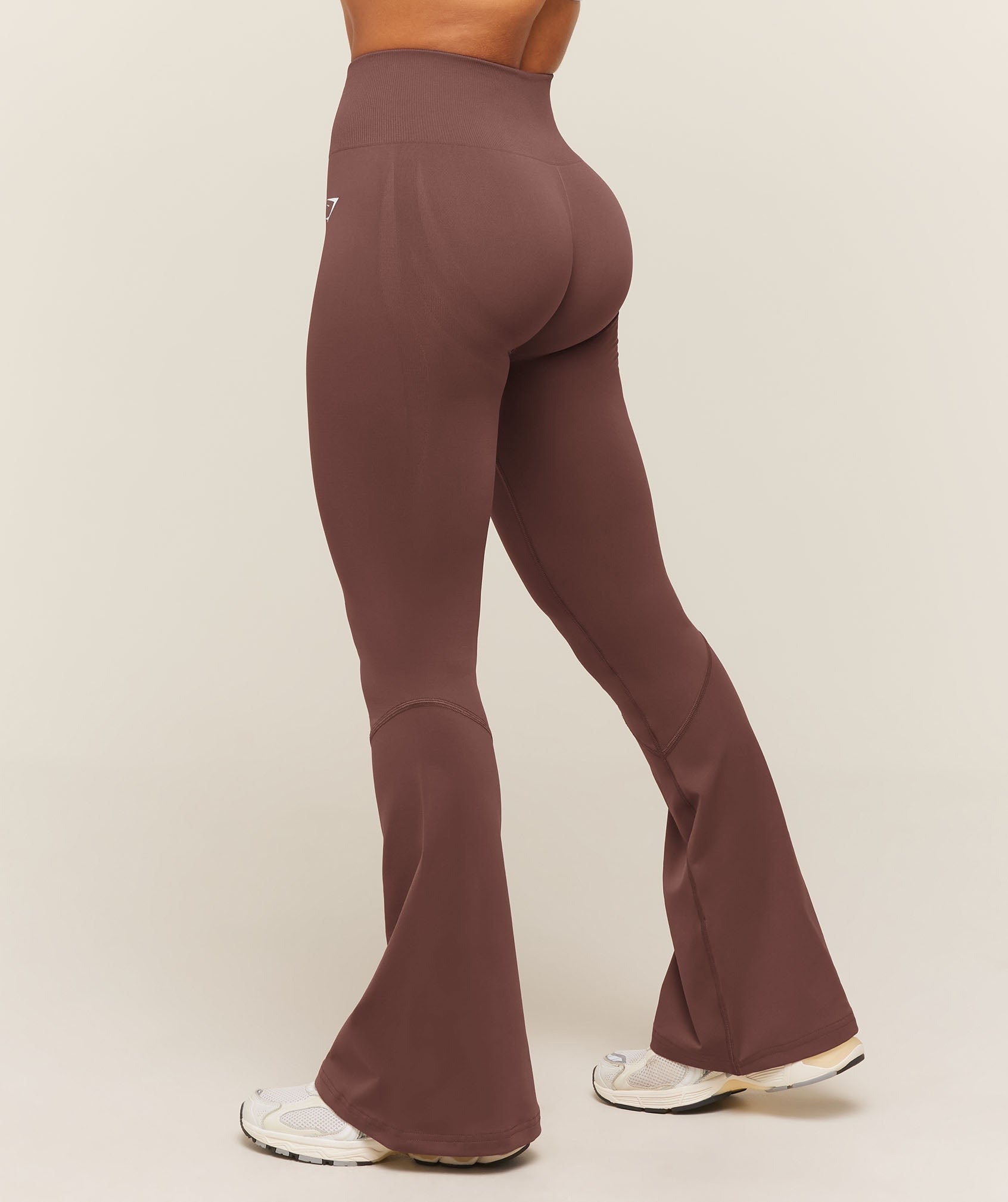 Everyday Seamless Flared Leggings