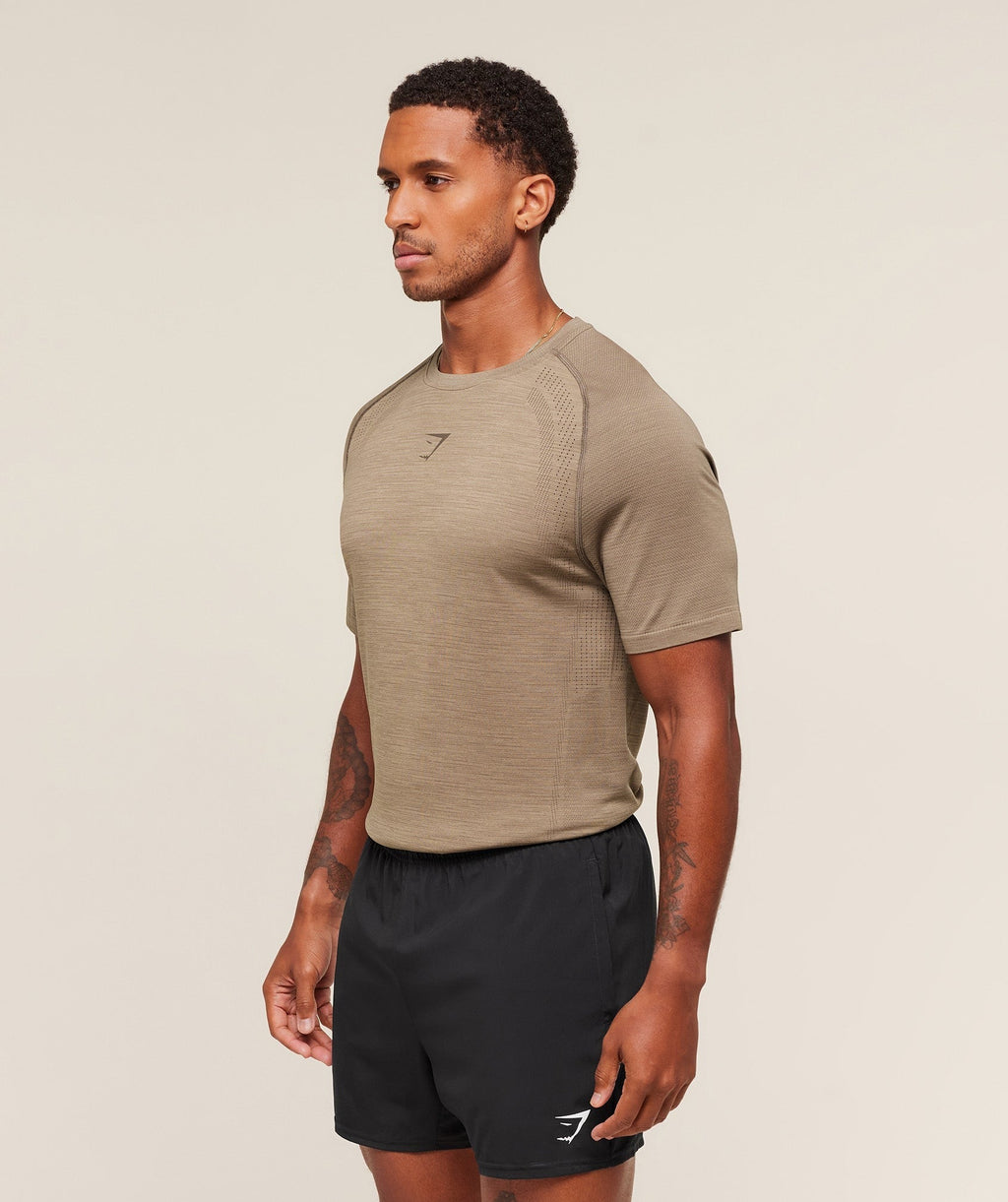 Versatile Seamless T-Shirt