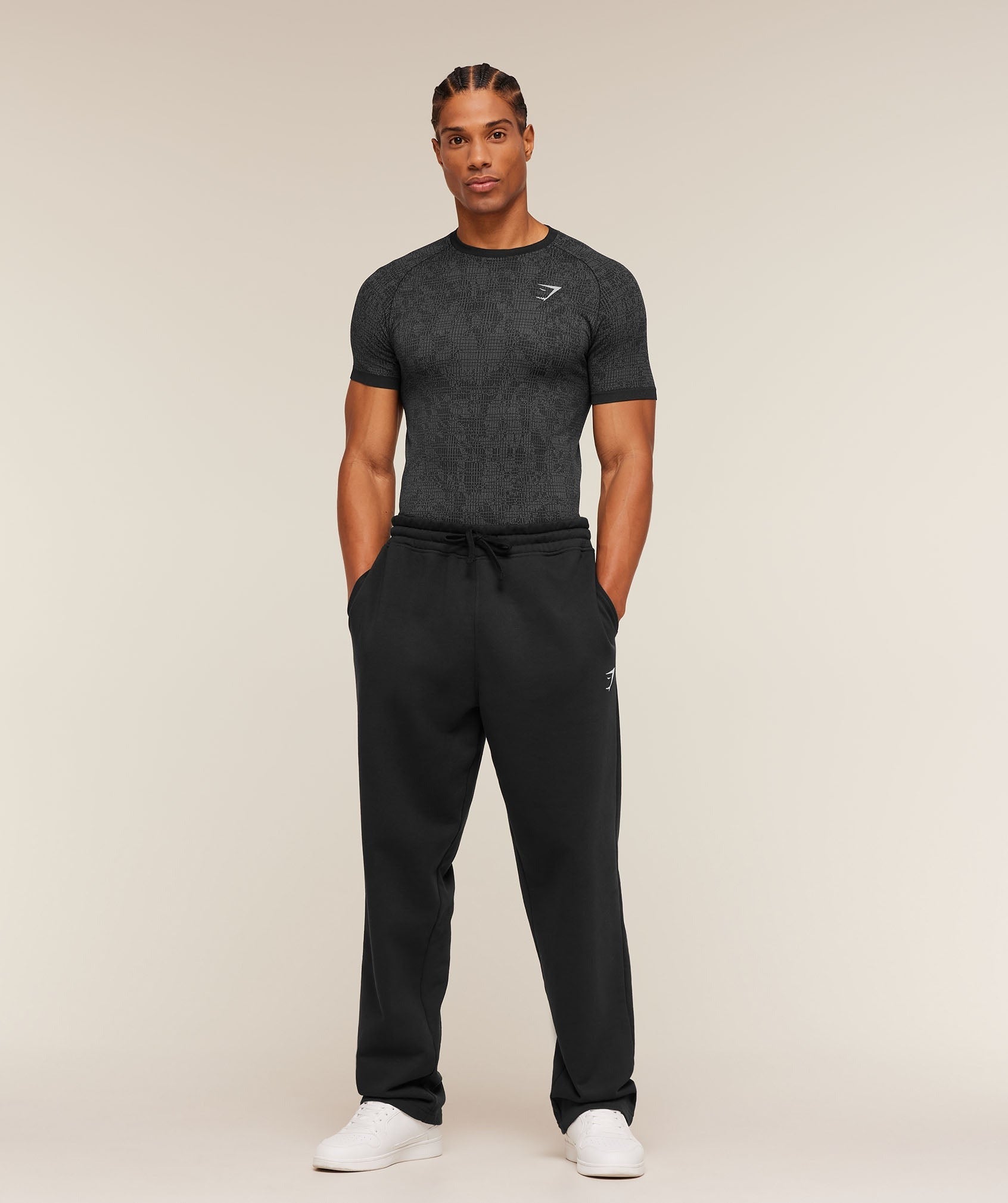 Geo Seamless Grid T-Shirt