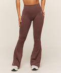 Everyday Seamless Flared Leggings