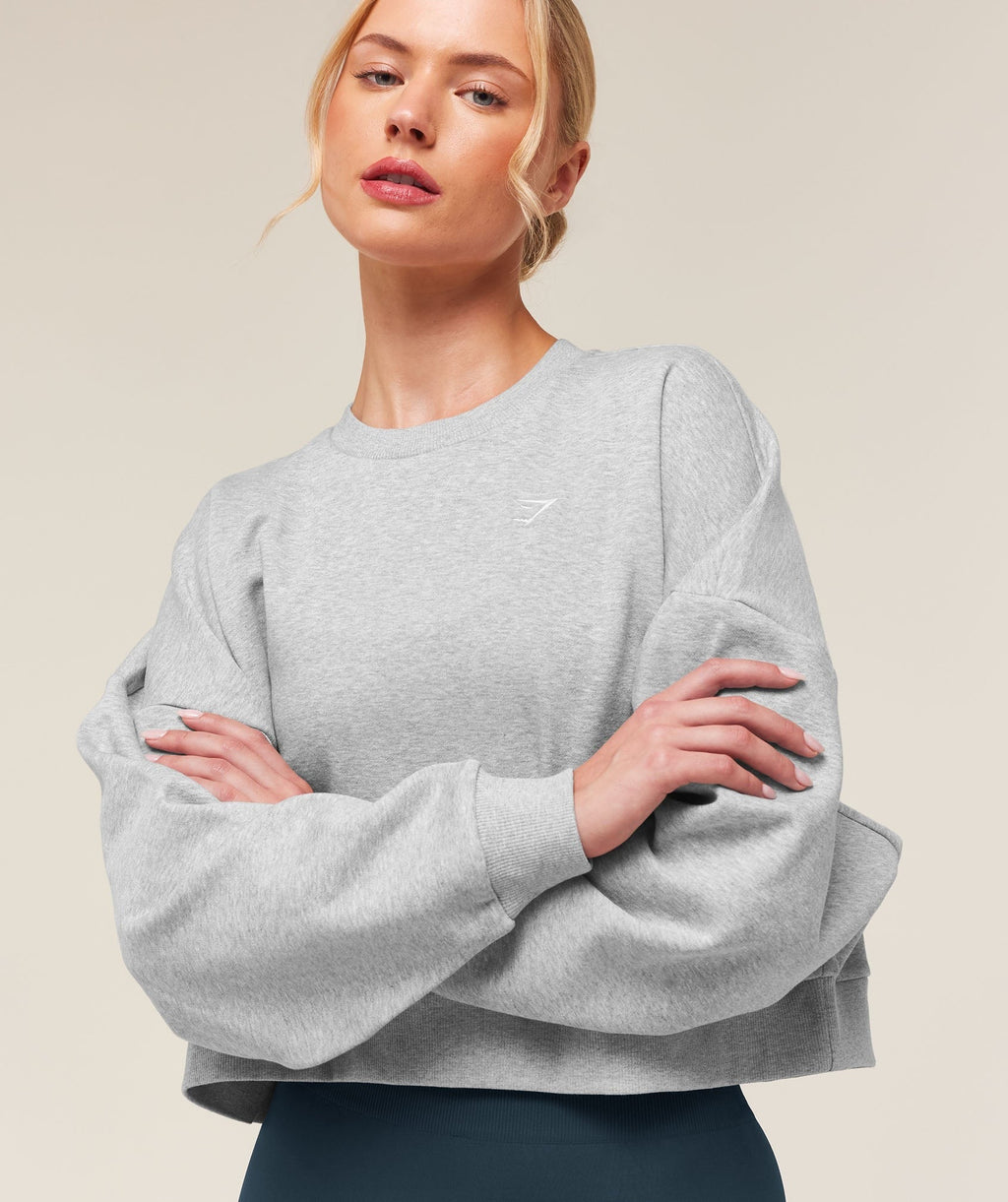 Training Oversized Boxy Sweatshirt