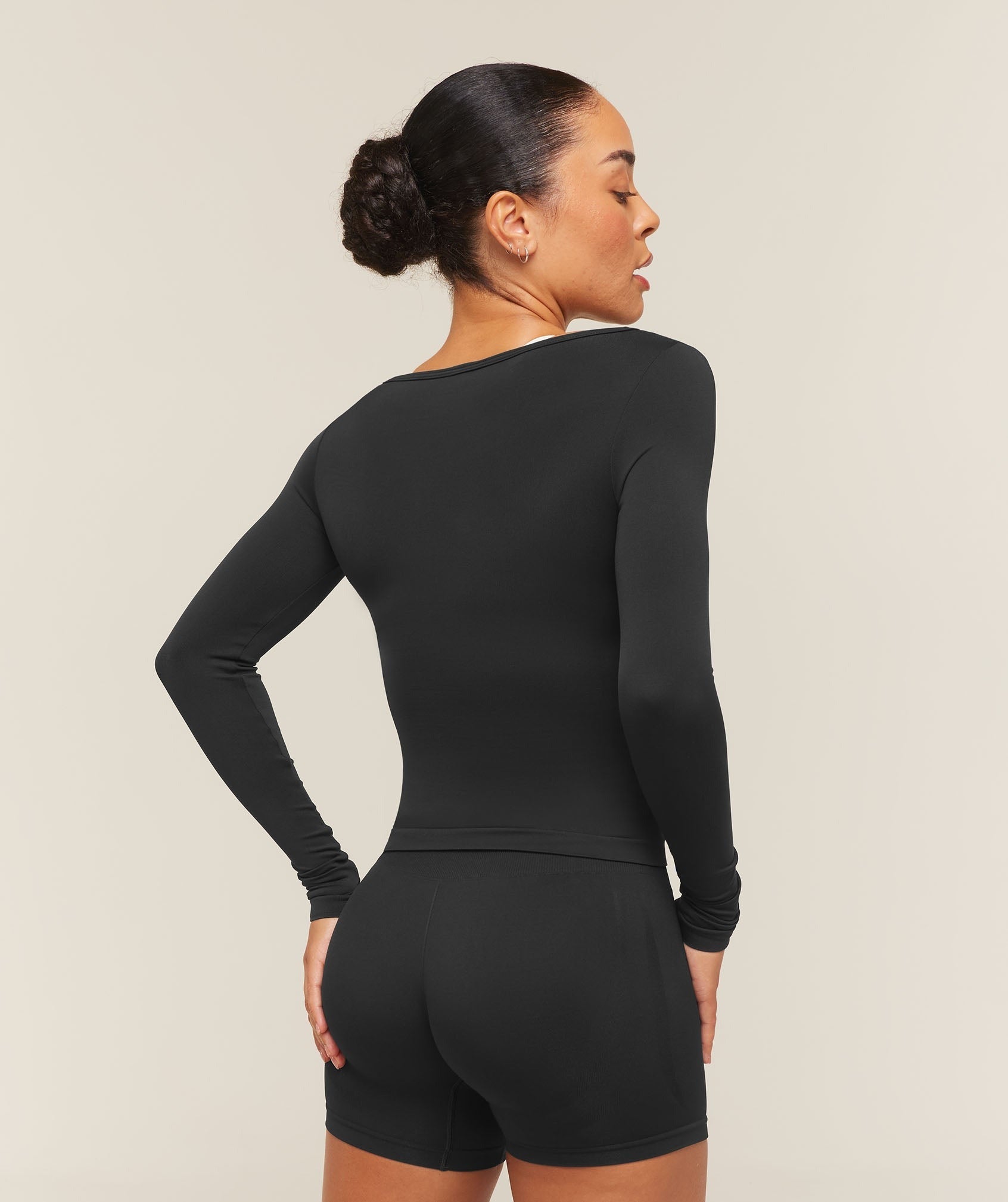 Everyday Seamless Wide Neck Long Sleeve Top