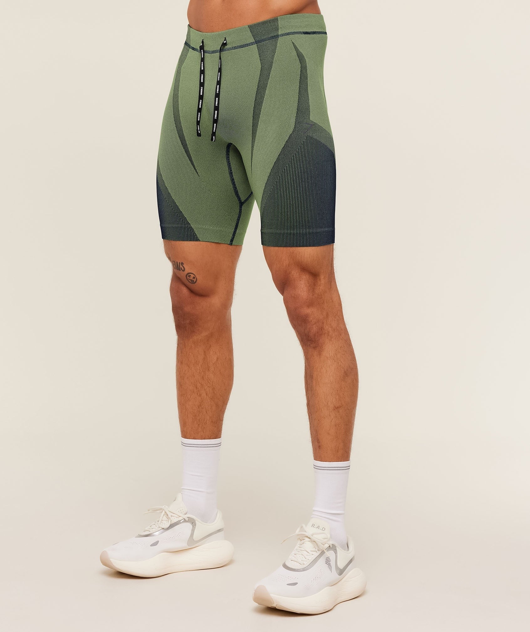 Seamless Running Half Tight