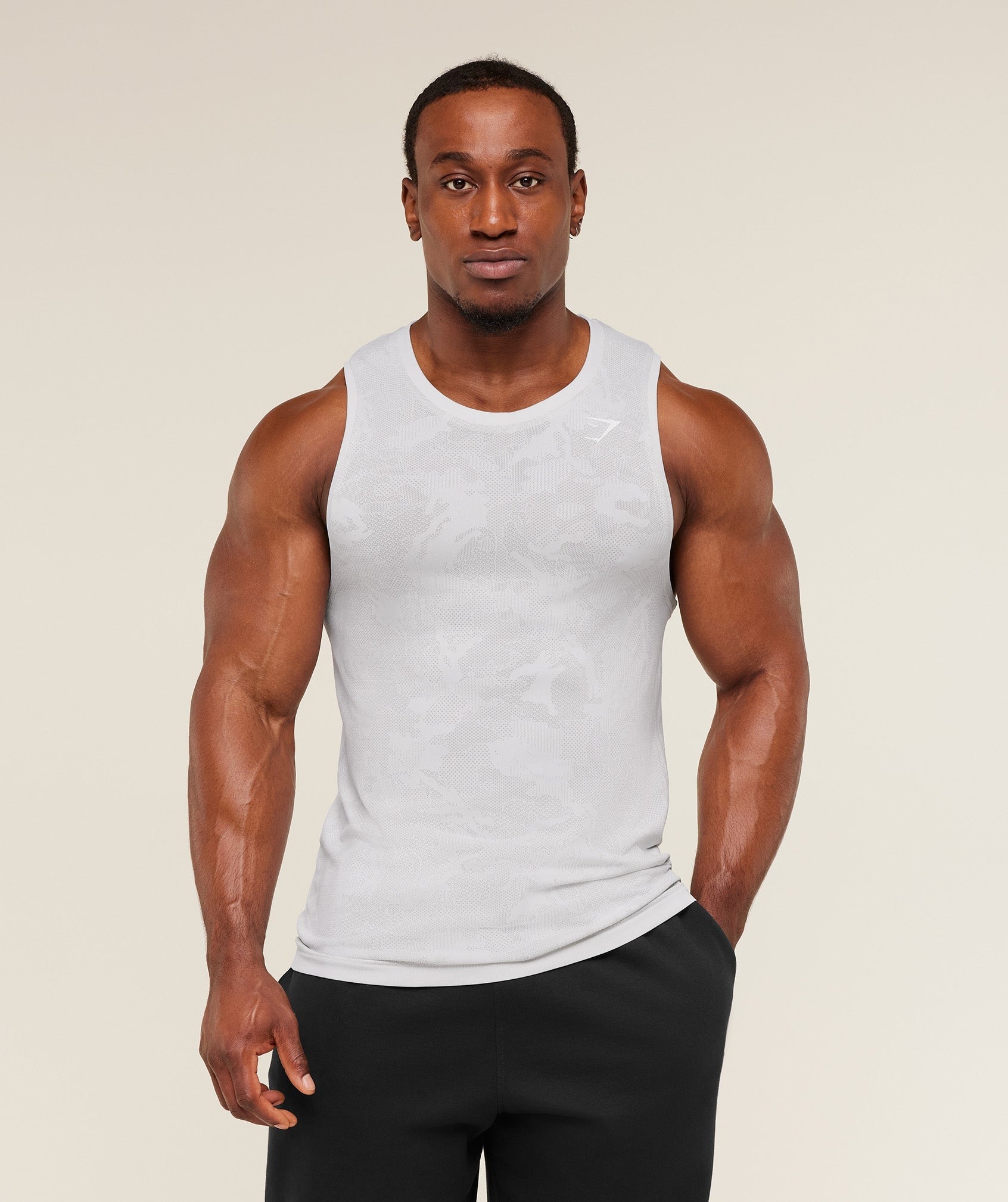 Geo Seamless Tank