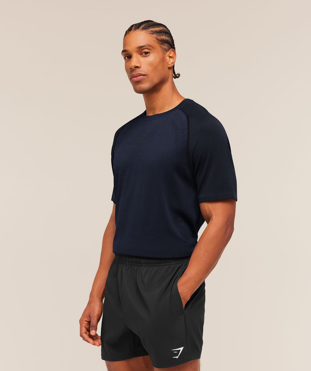 Versatile Seamless T-Shirt