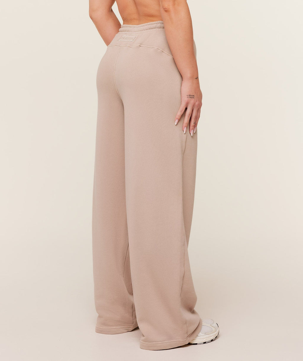 Pump Straight Leg Pants