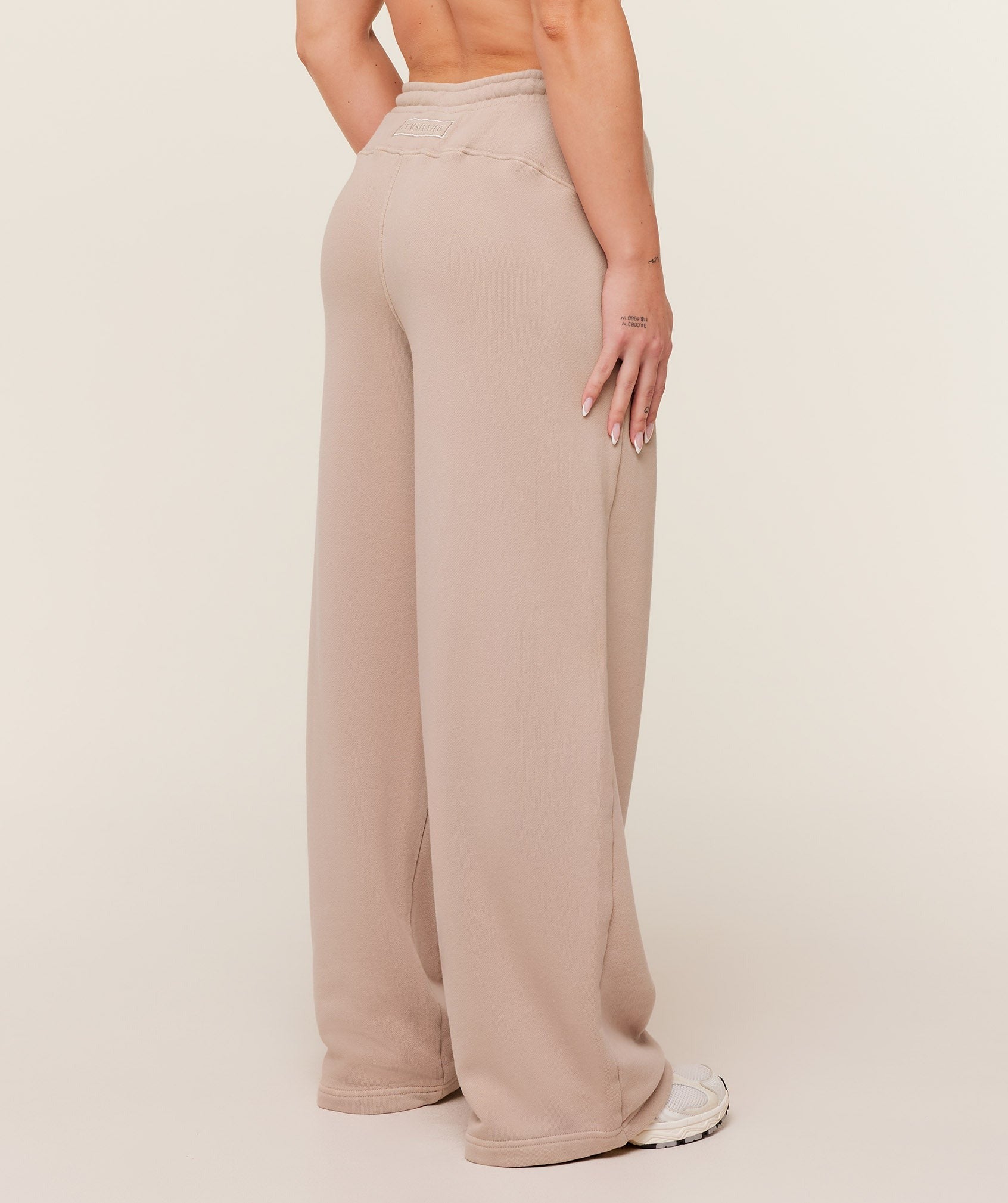 Pump Straight Leg Pants