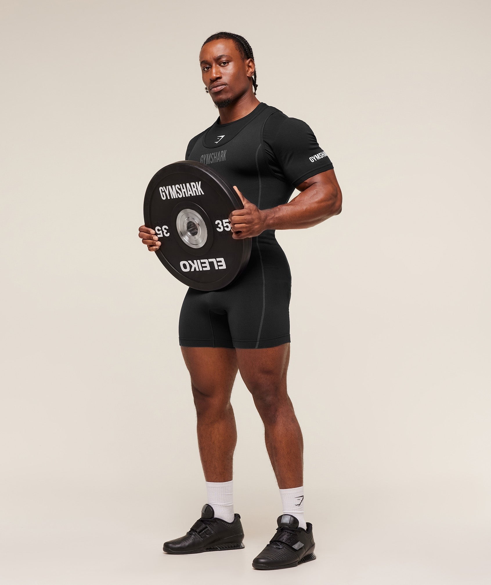Seamless Singlet