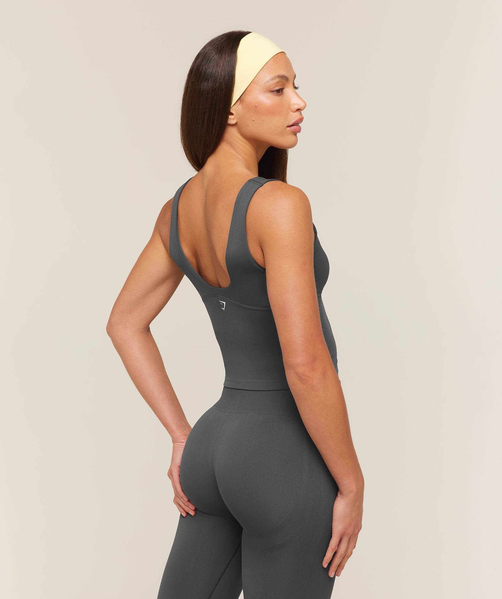 Everyday Seamless Shelf Tank