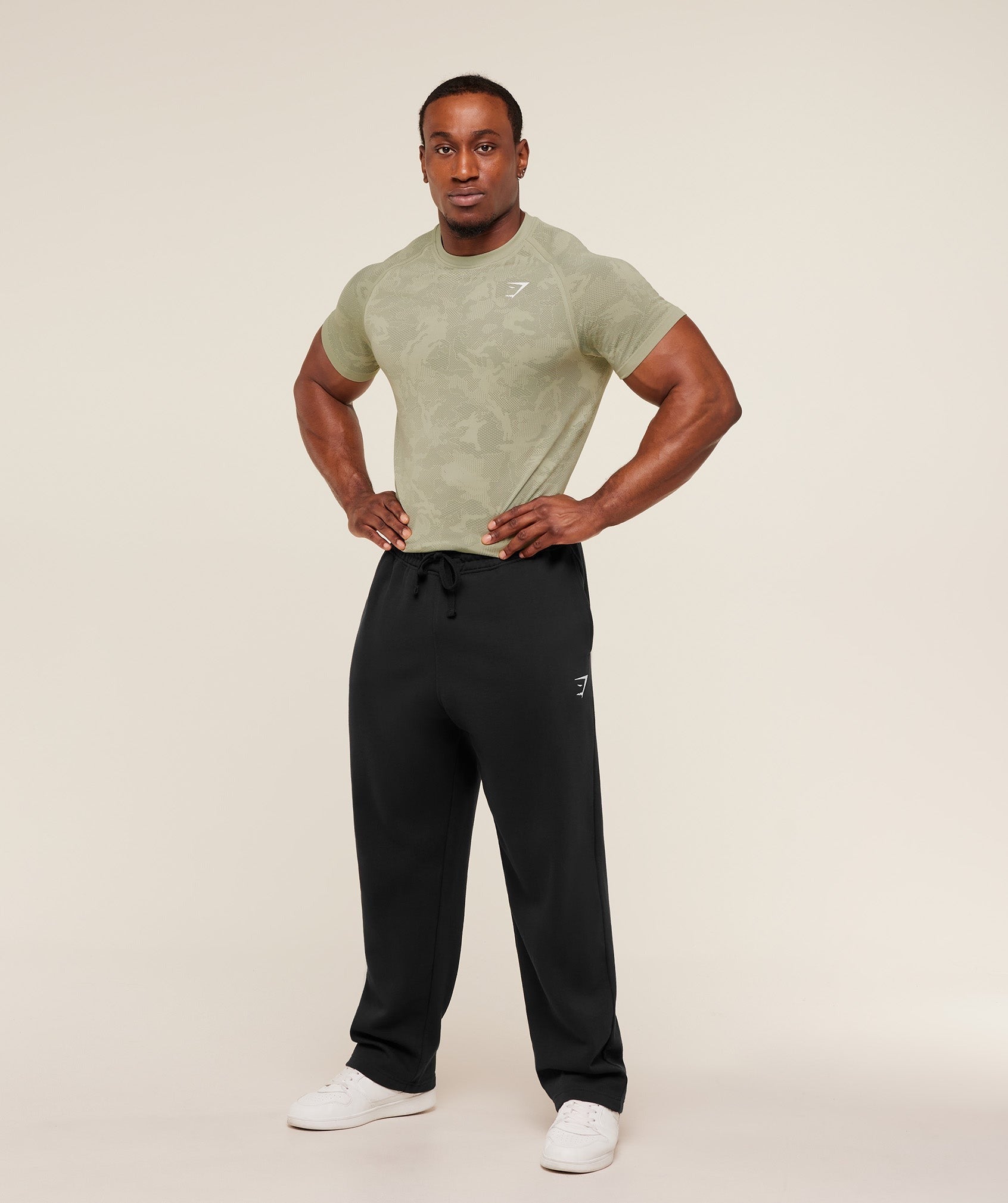 Geo Seamless T-Shirt