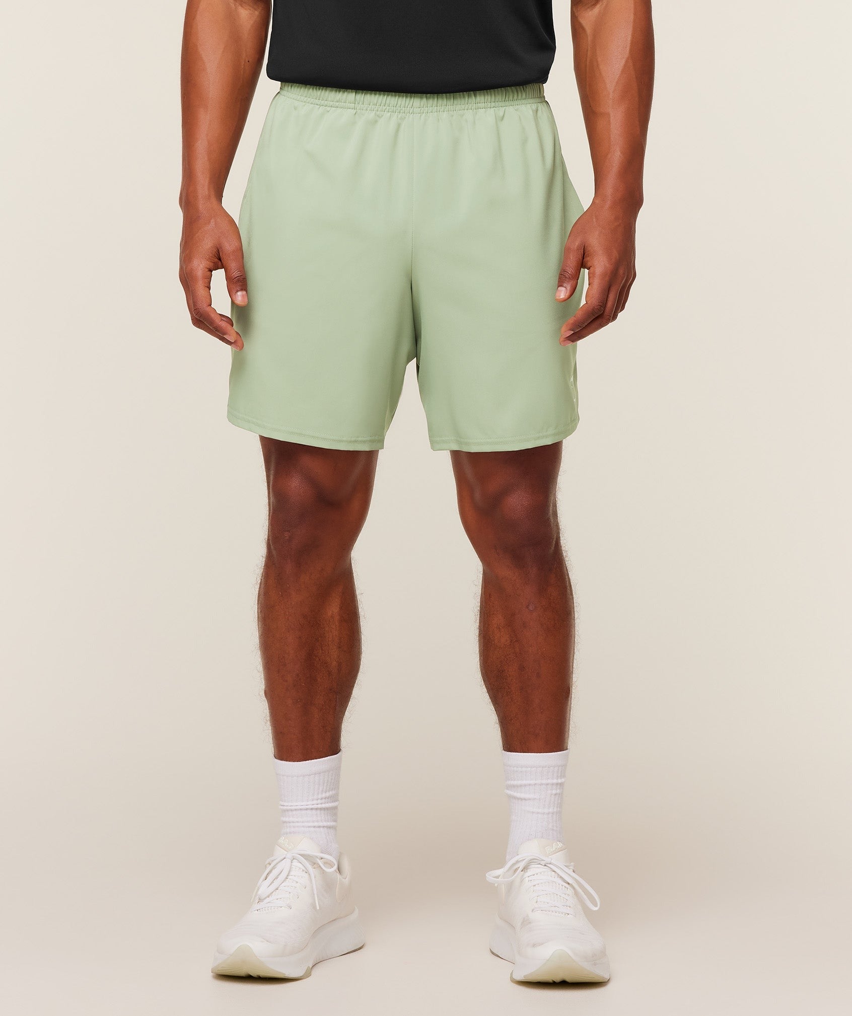 Arrival 7" Shorts