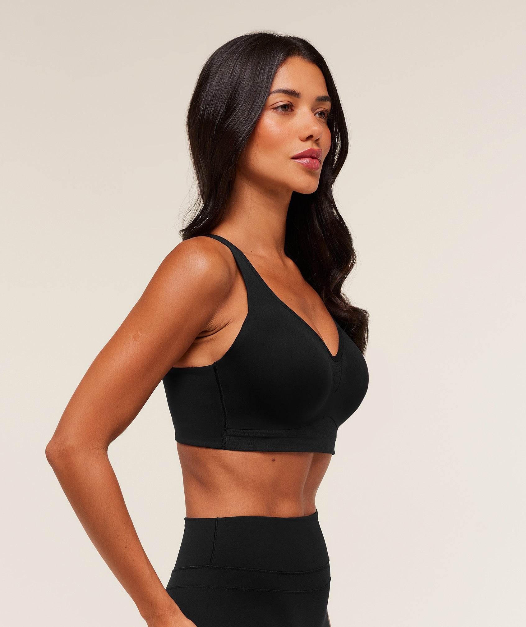 High Support V-Neck Sports Bra