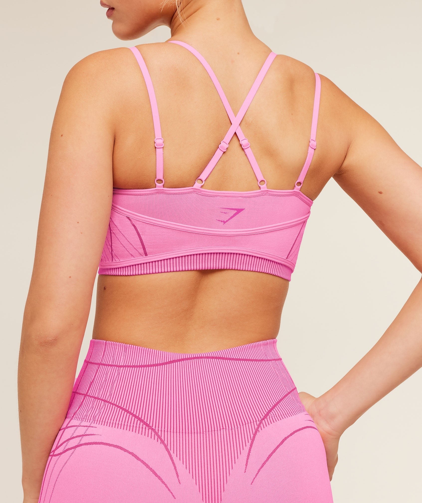 Apex Seamless Strappy Sports Bra