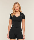 Everyday Seamless Tight Fit Crew Neck Tee