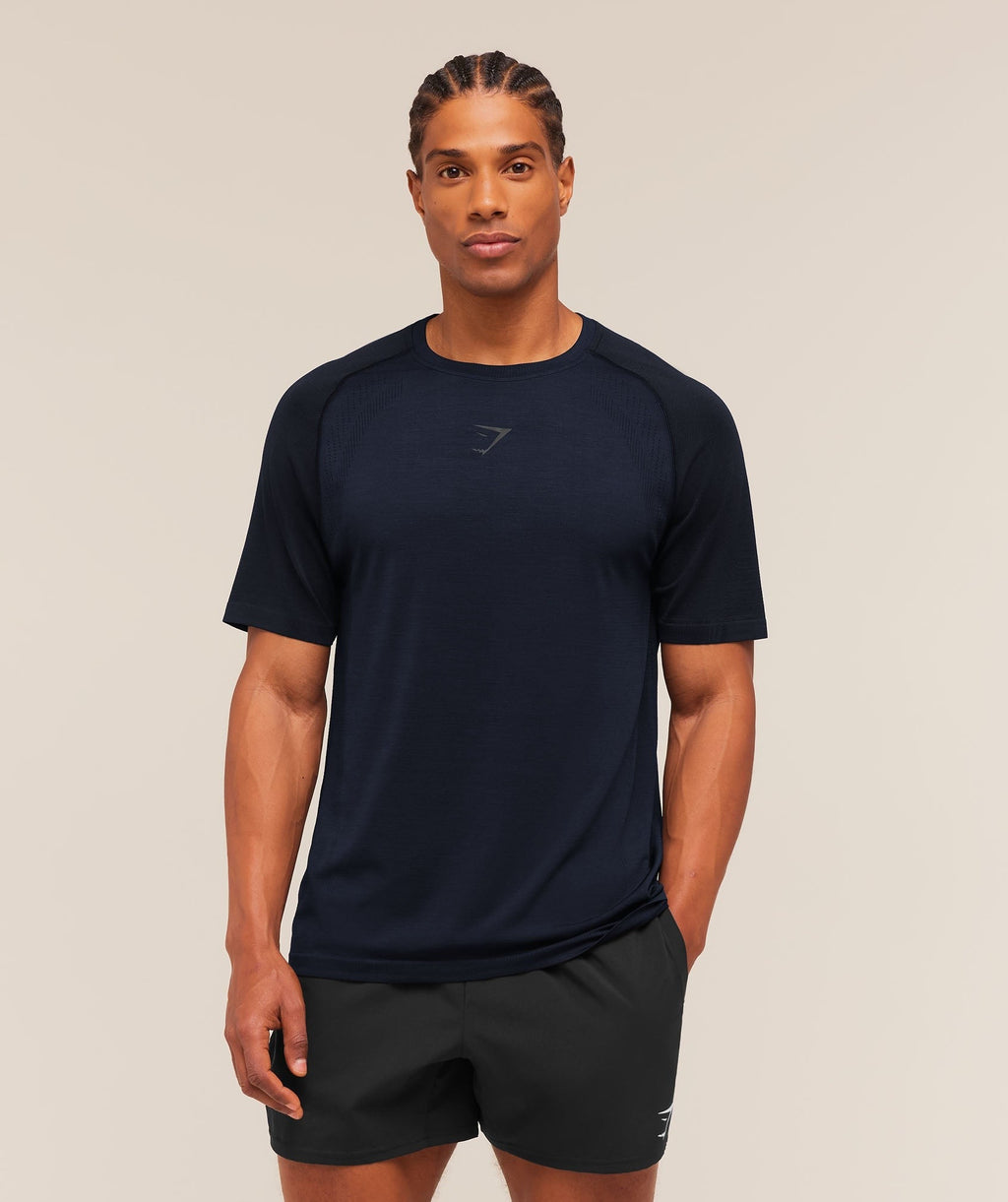 Versatile Seamless T-Shirt