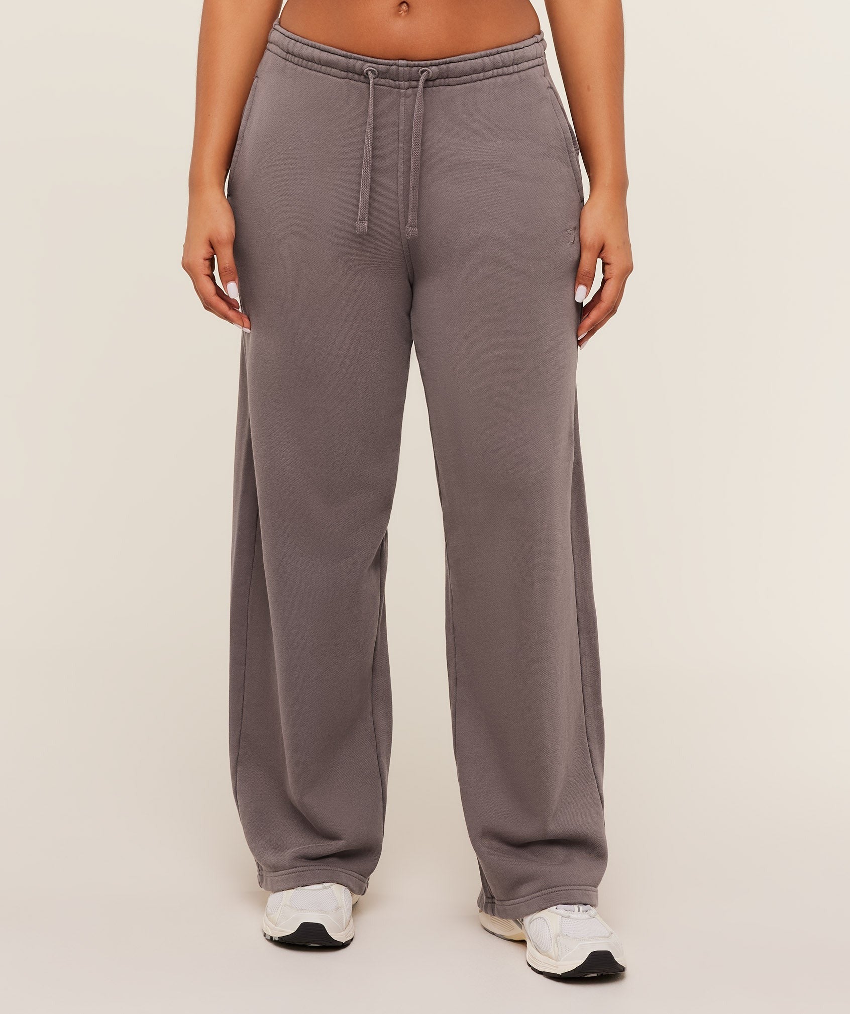 Pump Straight Leg Pants
