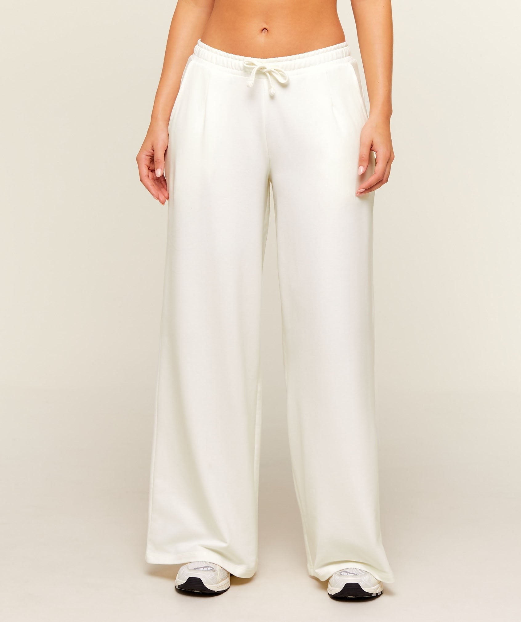 Lightweight Wide Leg Pants Regular