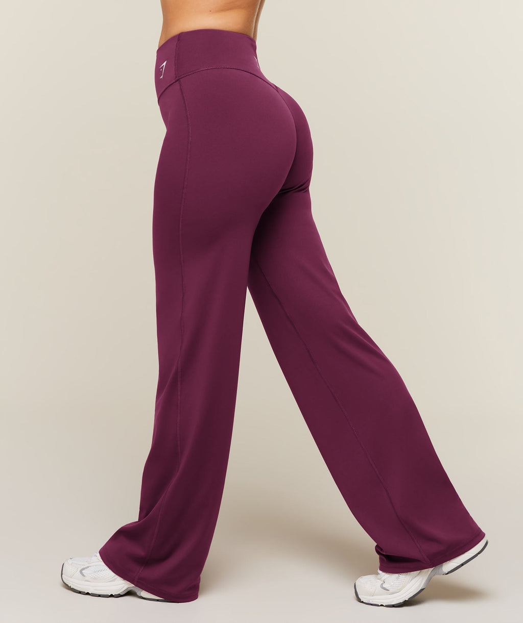 Training Straight Leg Short Leggings