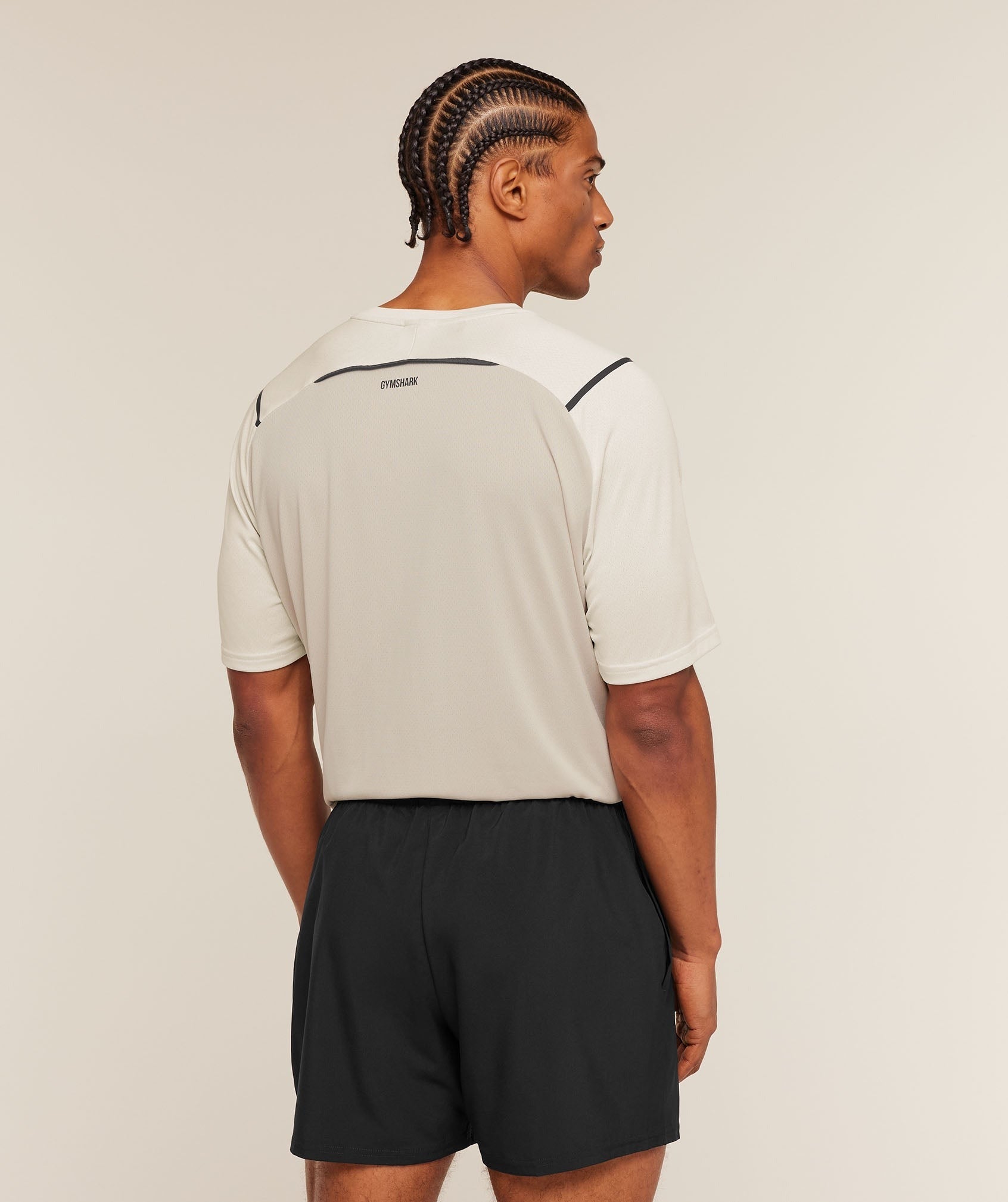 Arrival Contrast T-Shirt