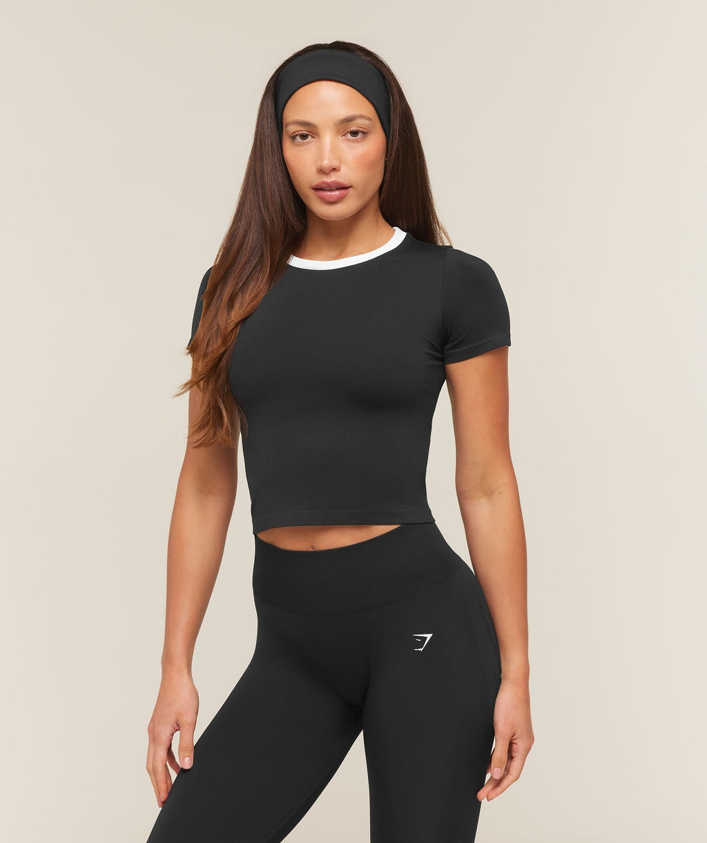 Everyday Seamless Contrast T-Shirt