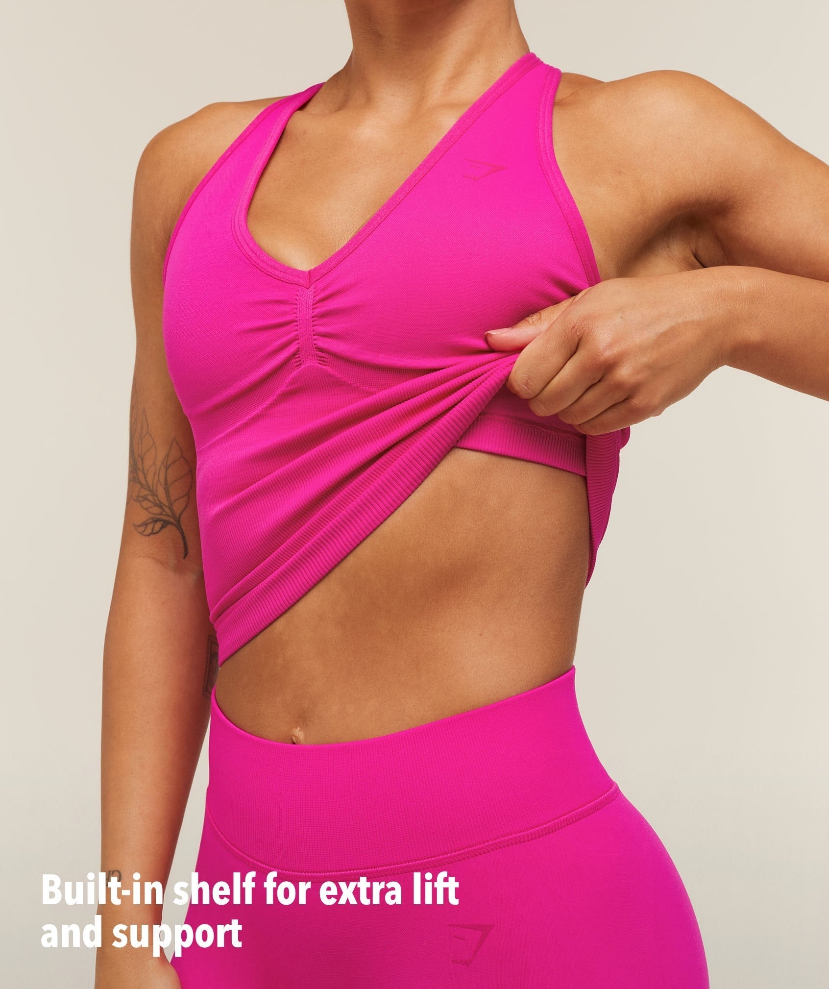 Lift Seamless Tank with Shelf