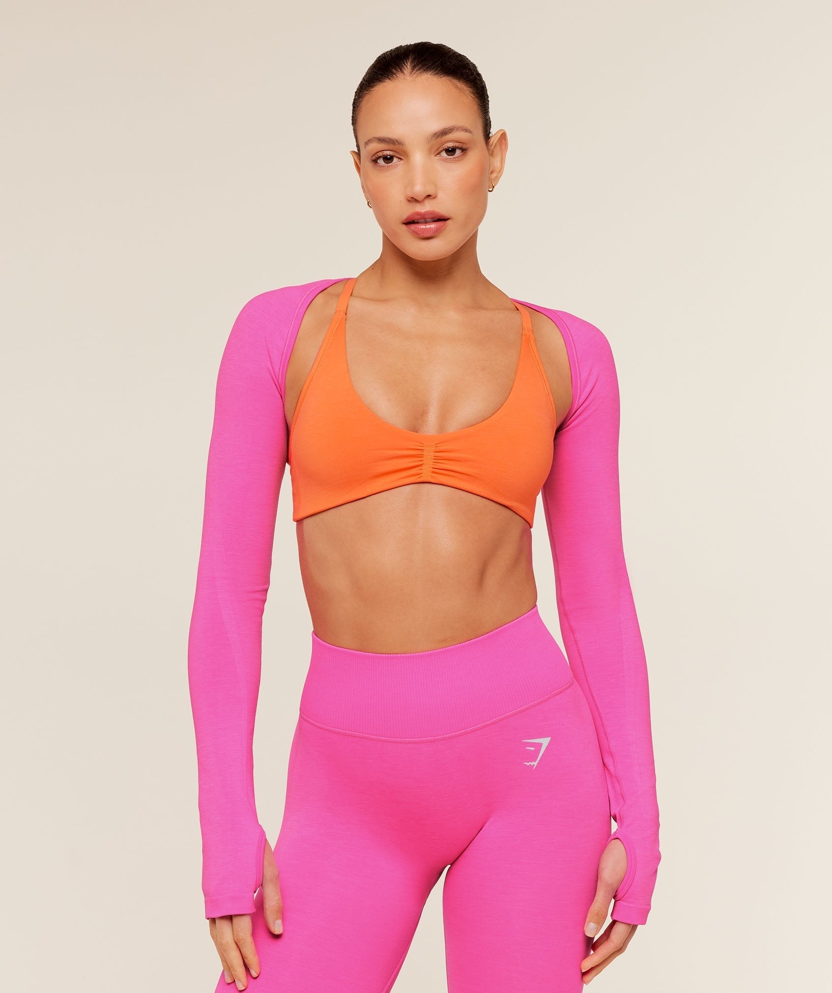 Interval Seamless Shrug