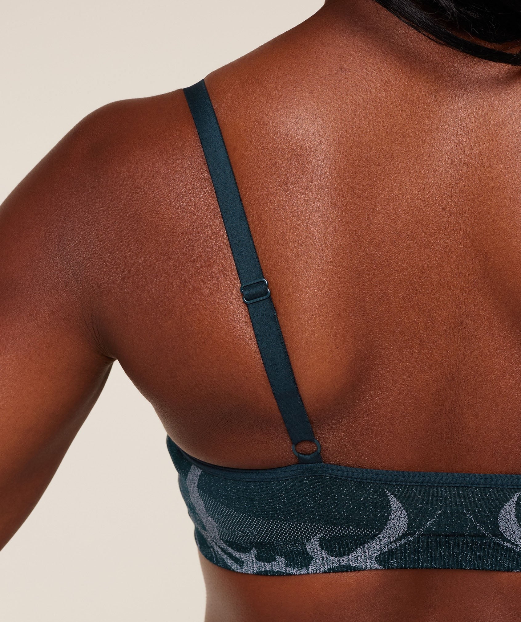 Storm Seamless Sports Bra