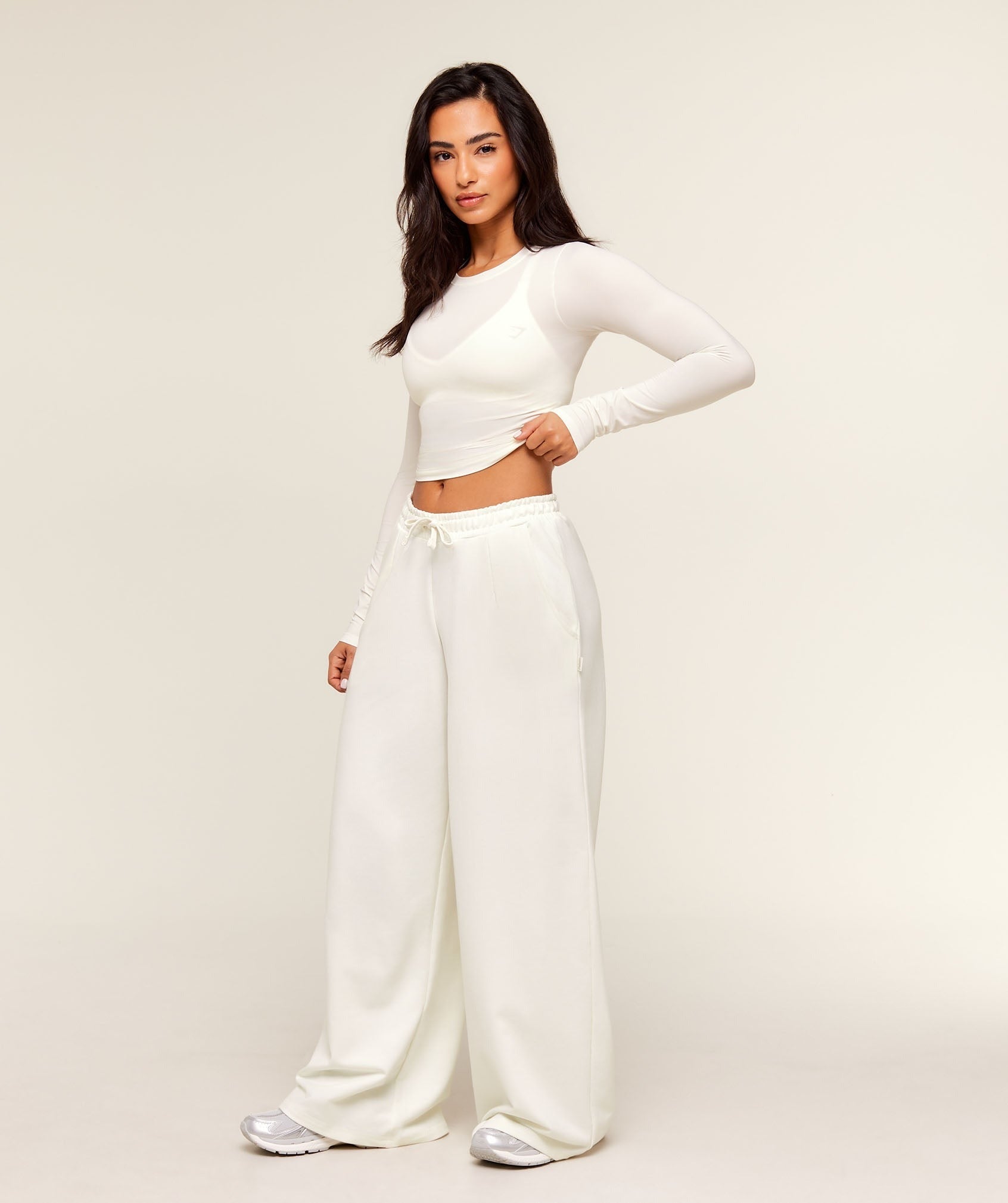 Lightweight Wide Leg Pant Short