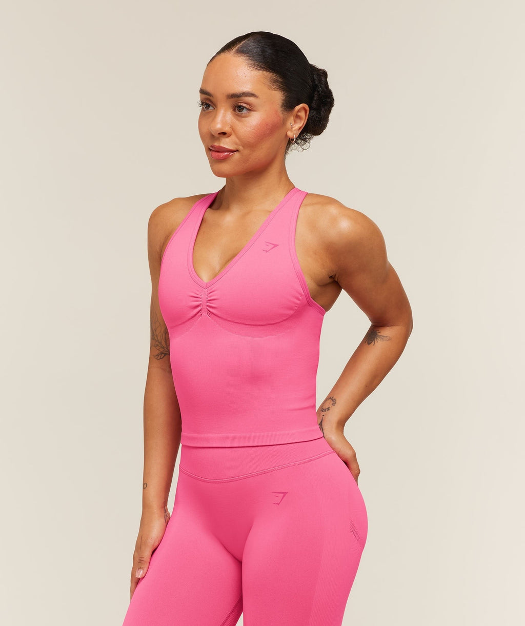 Lift Seamless Tank with Shelf