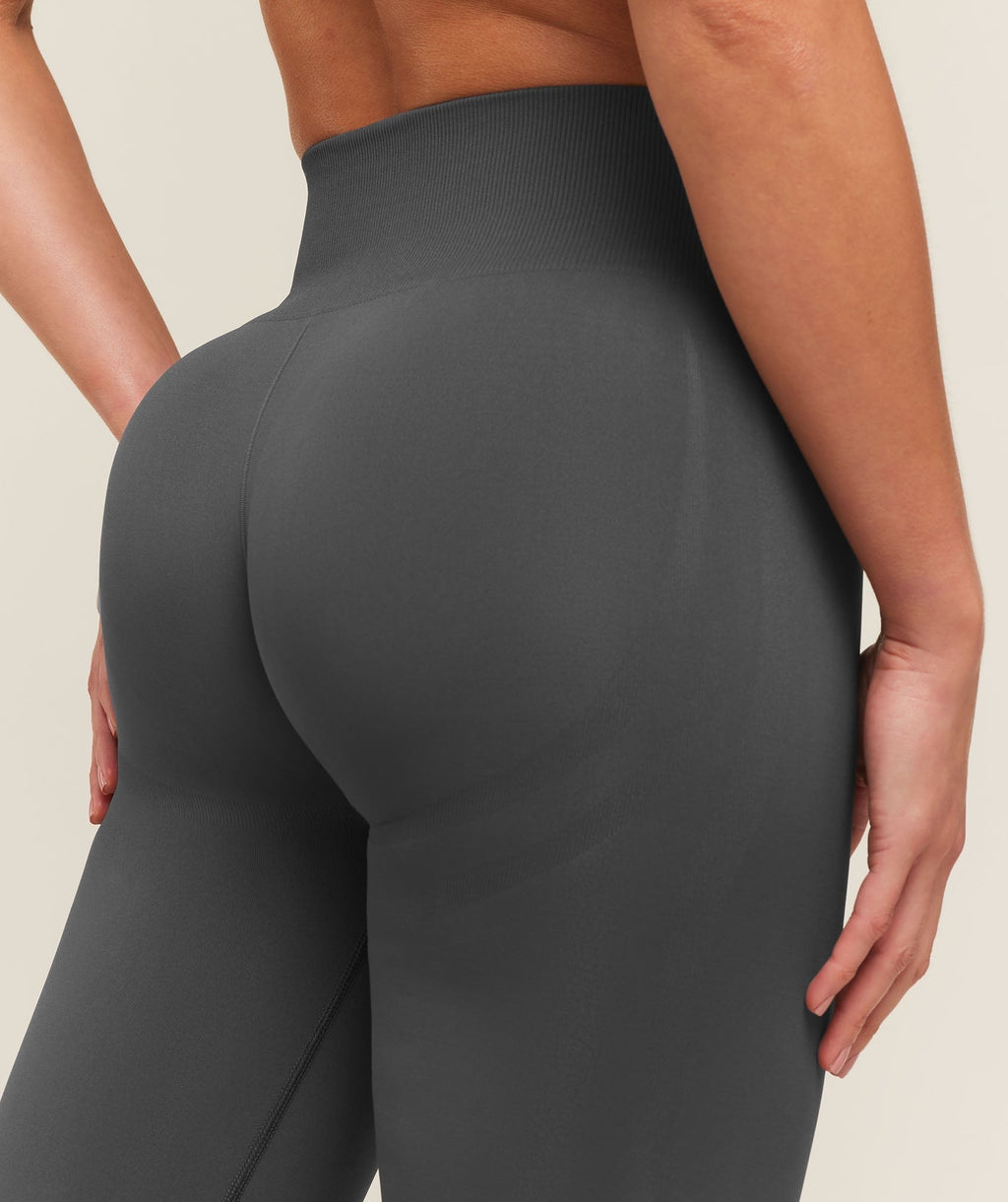 Everyday Seamless Flared Leggings