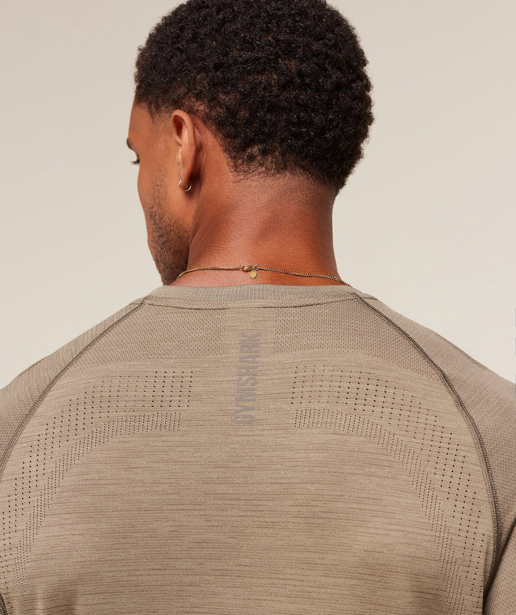 Versatile Seamless T-Shirt