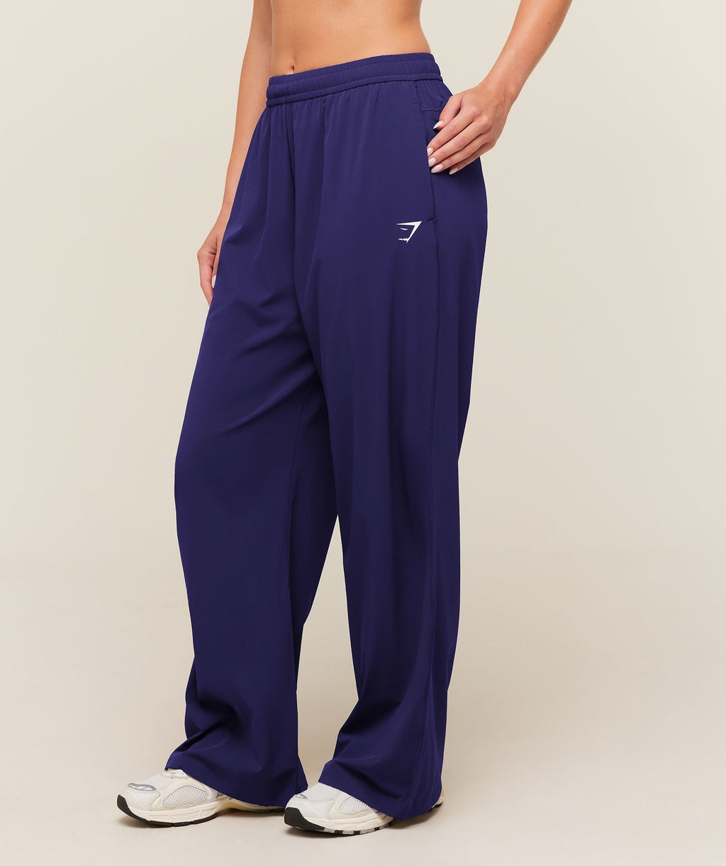 Pump Straight Leg Pants