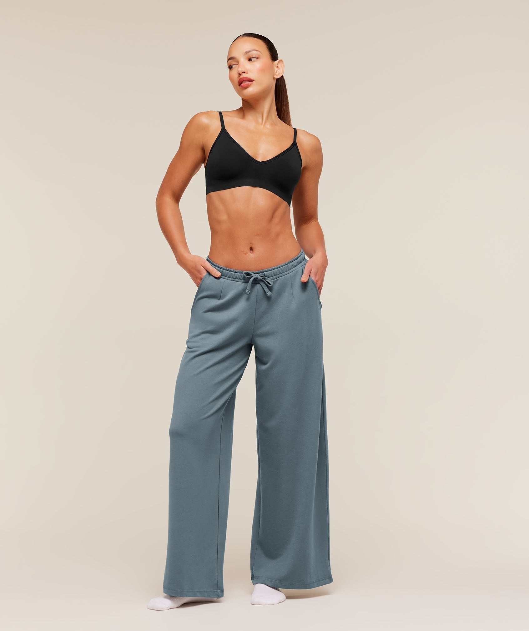 FeatherForm™ V-Neck Bralette