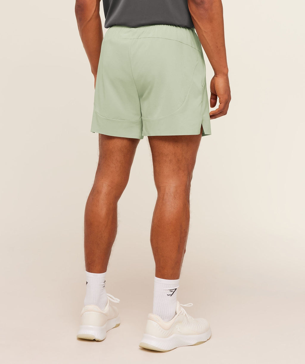 Evolve 5" Short