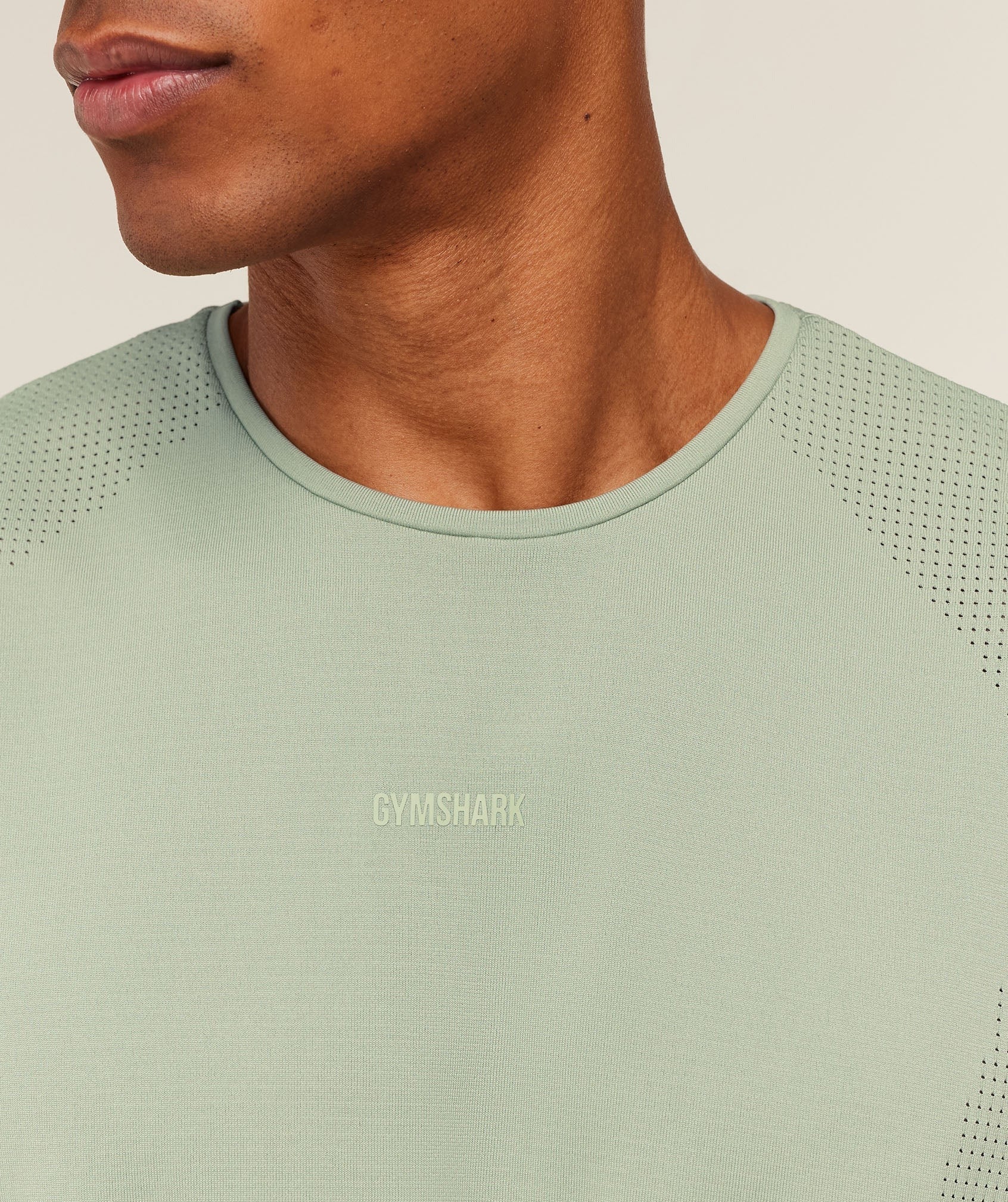 Distance Seamless Tank
