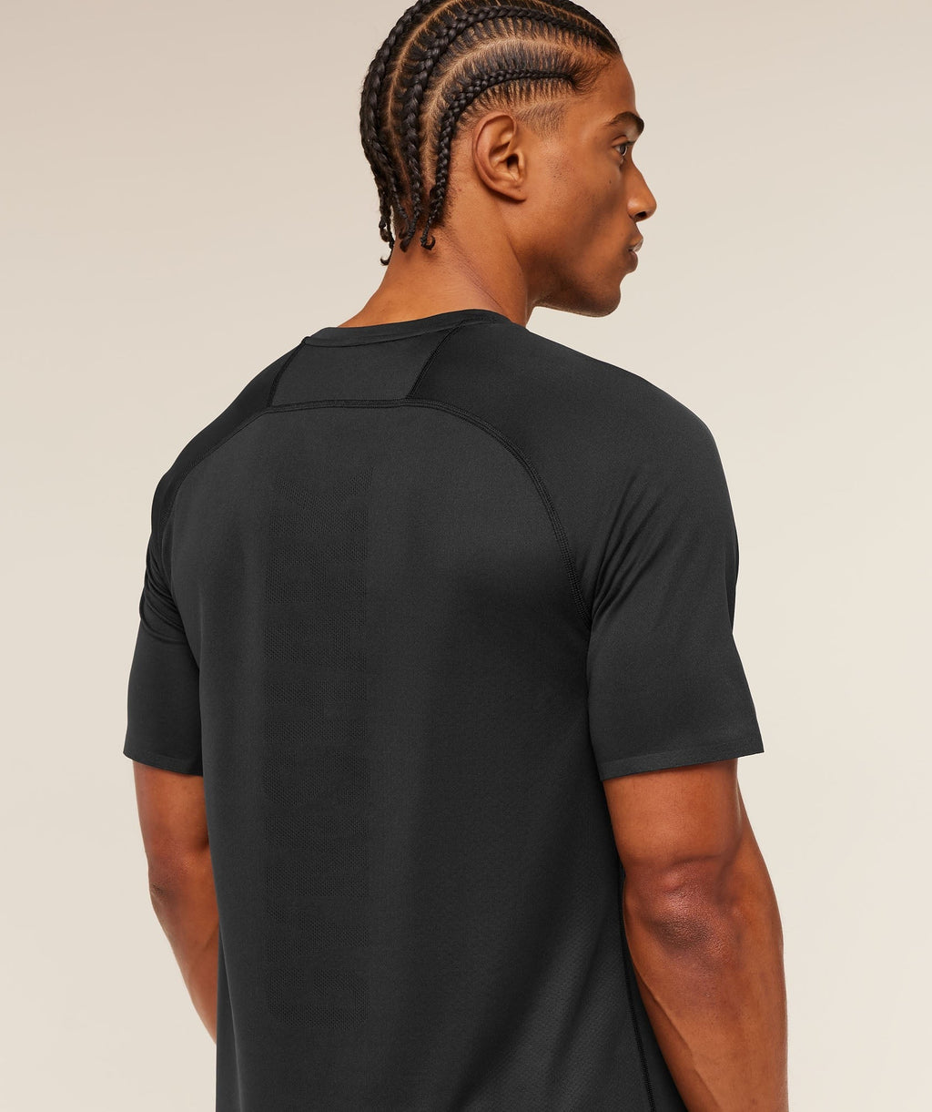 Hybrid Engineered Jacquard T-Shirt