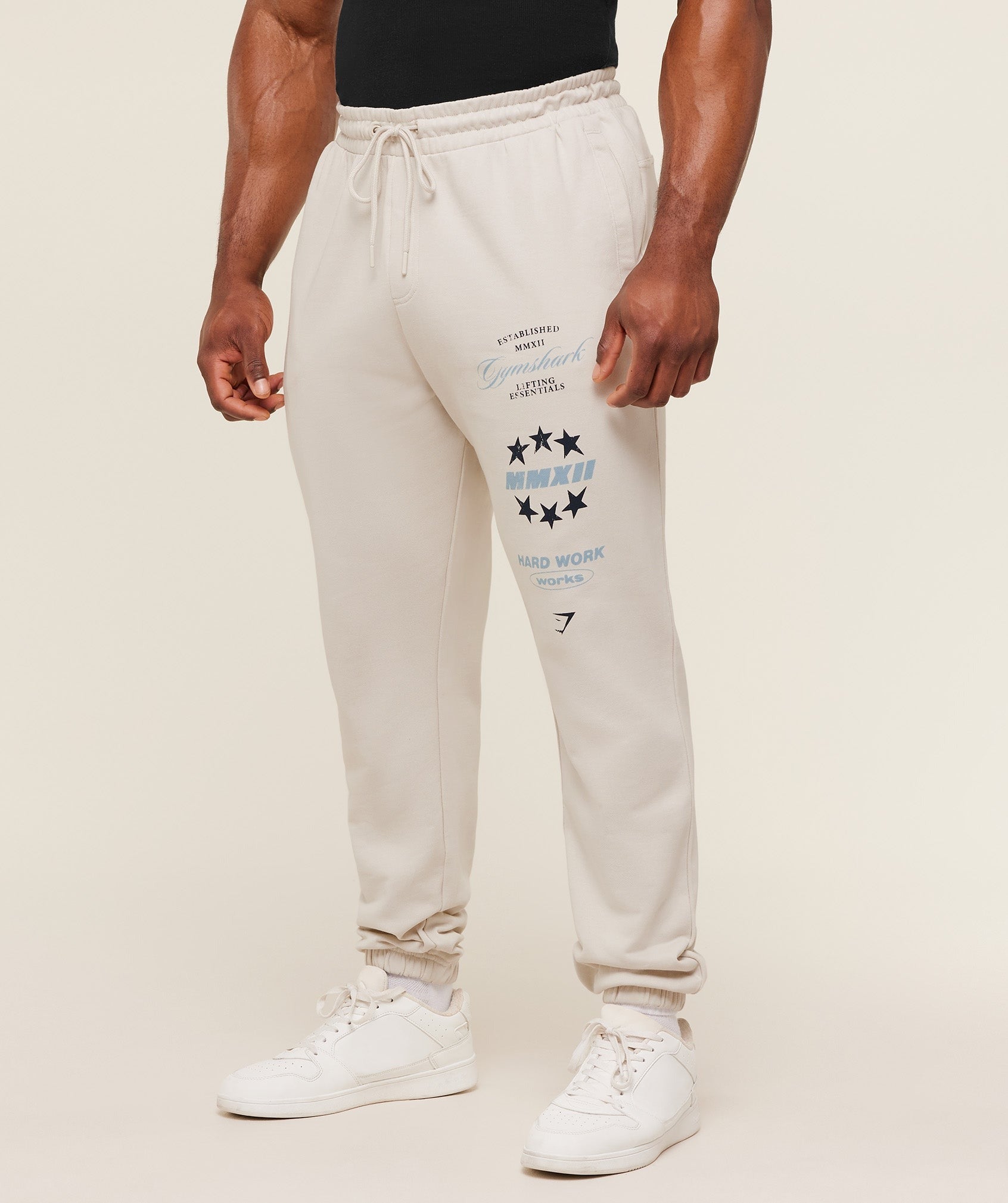 Global Lifting Graphic Pants